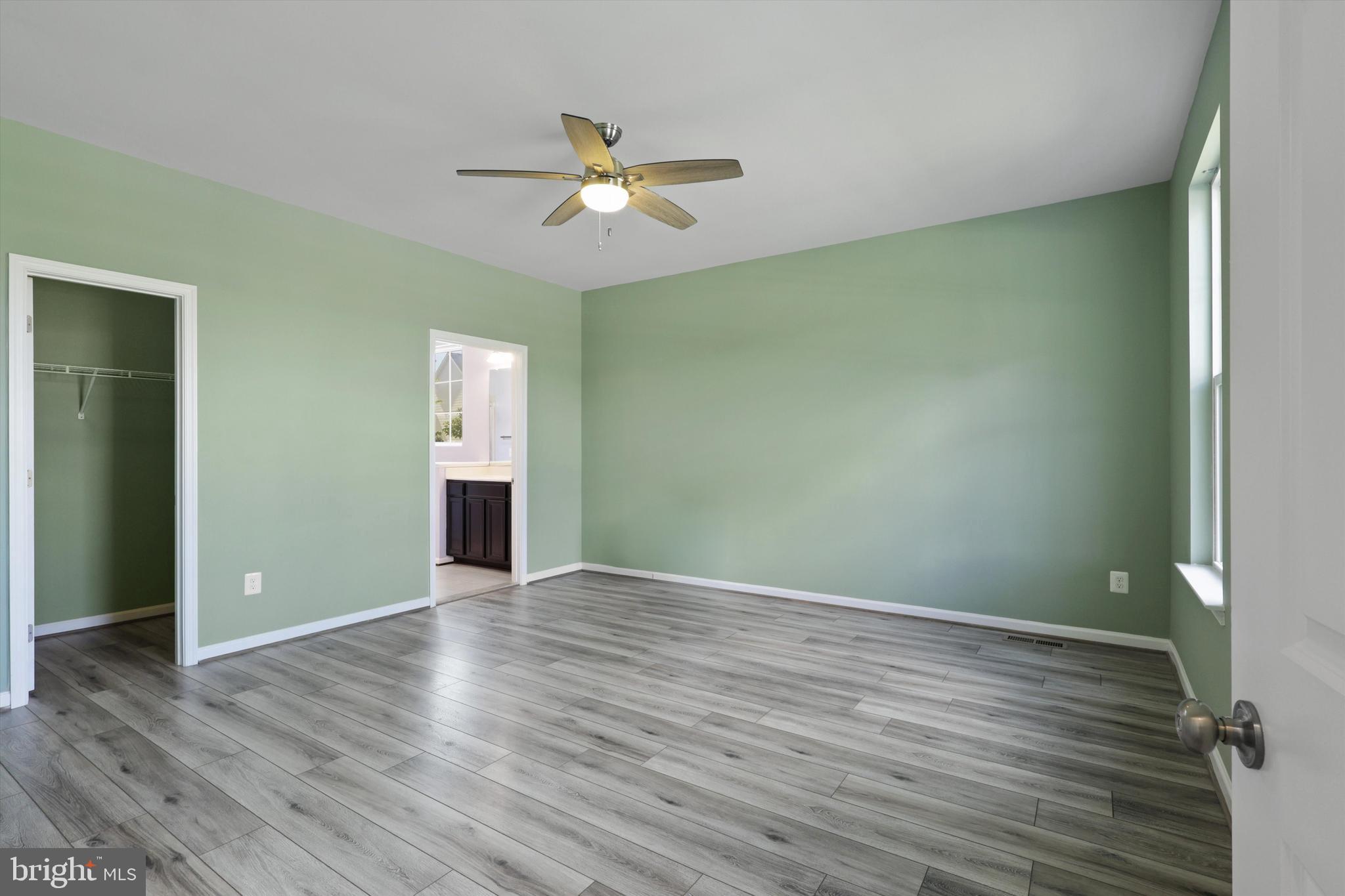 AVENDALE WOODLAND GROVE - Residential Lease