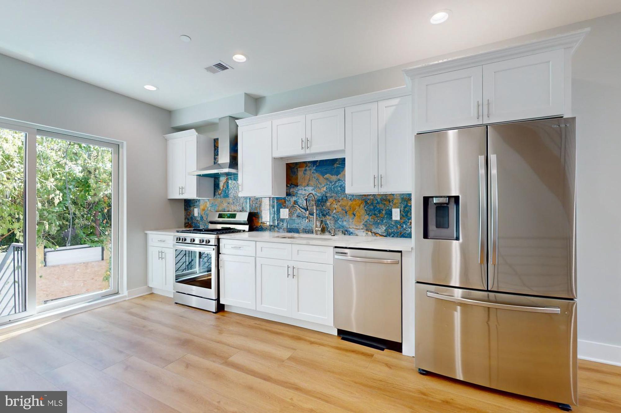 MILL CREEK - Residential Lease