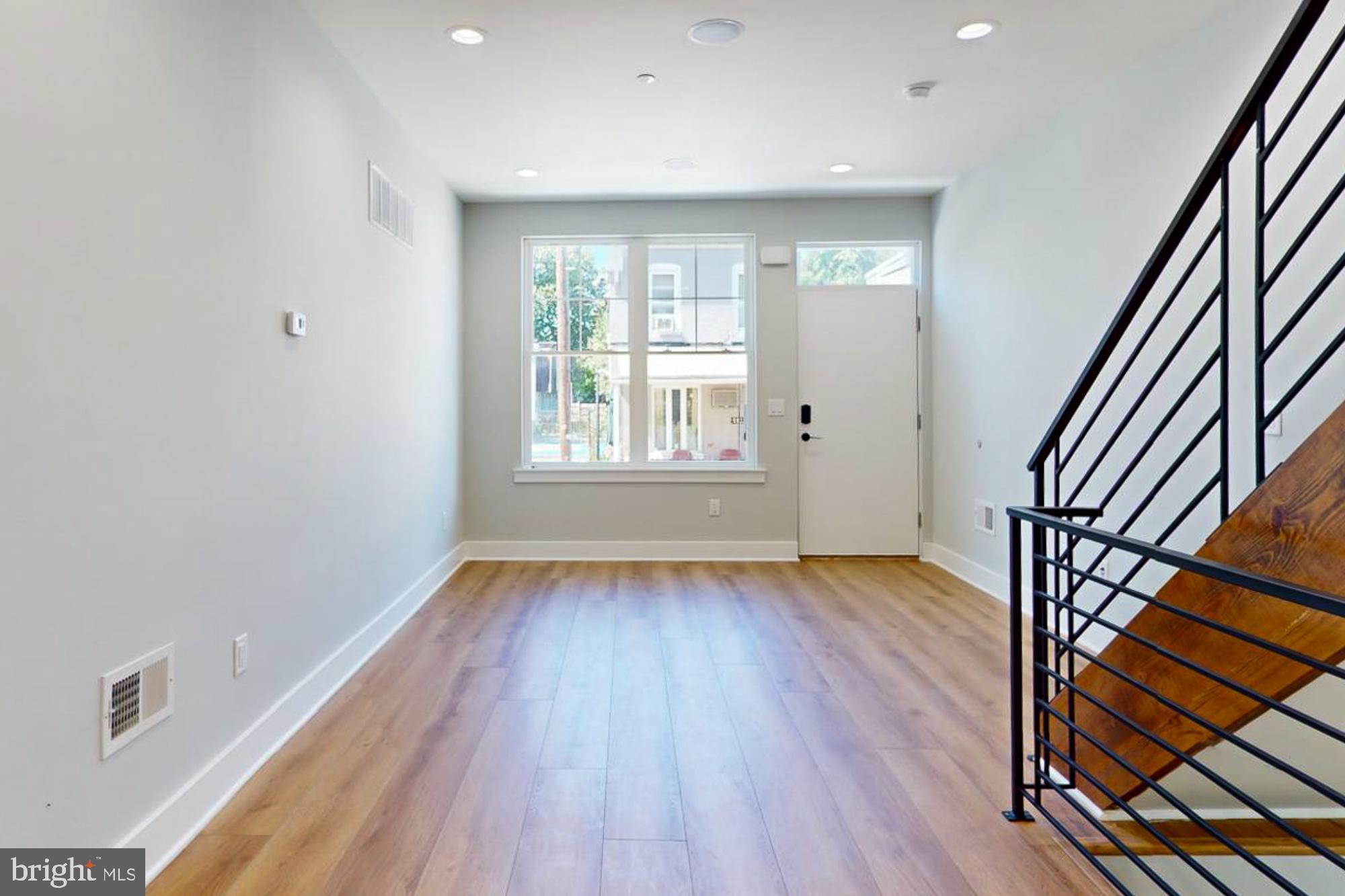 MILL CREEK - Residential Lease