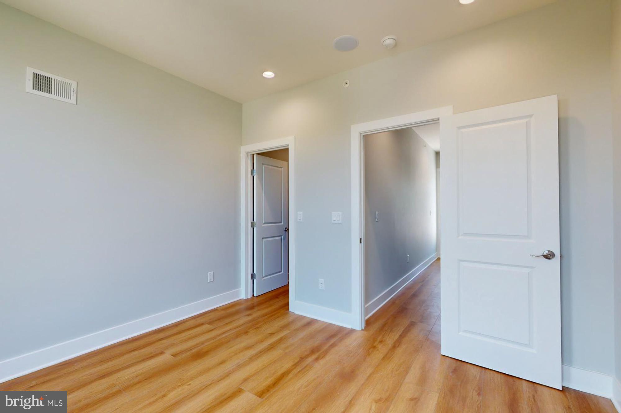 MILL CREEK - Residential Lease