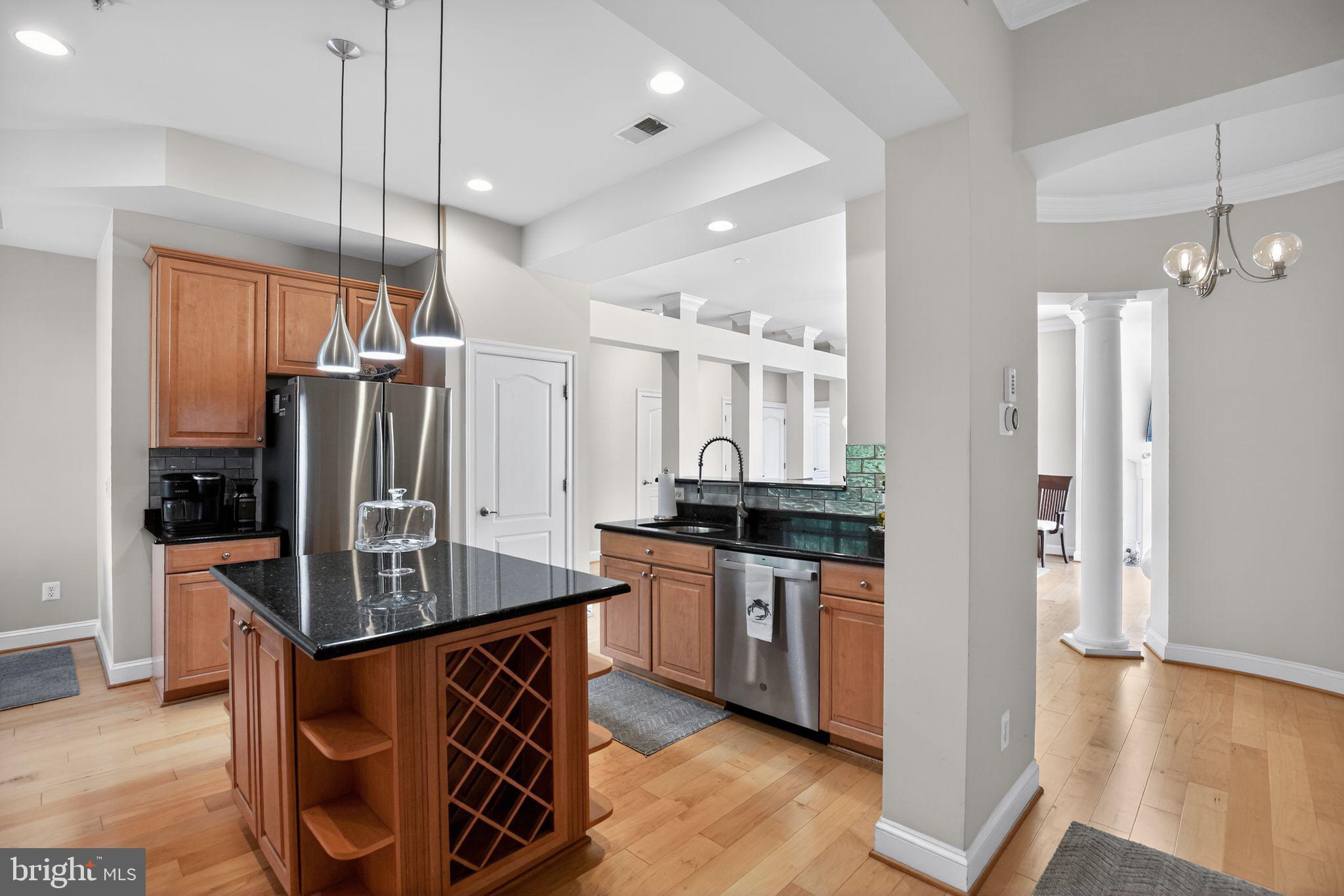 SOLOMONS LANDING - Residential