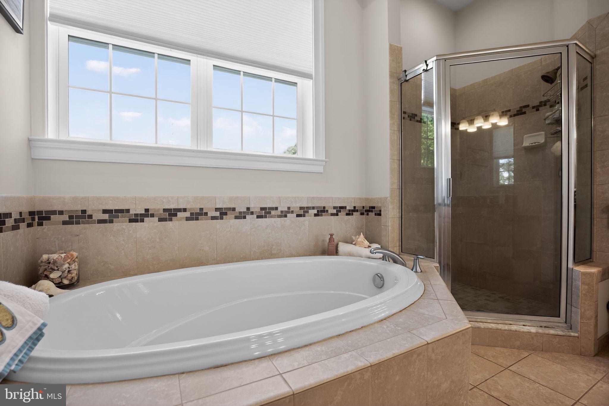 SOLOMONS LANDING - Residential