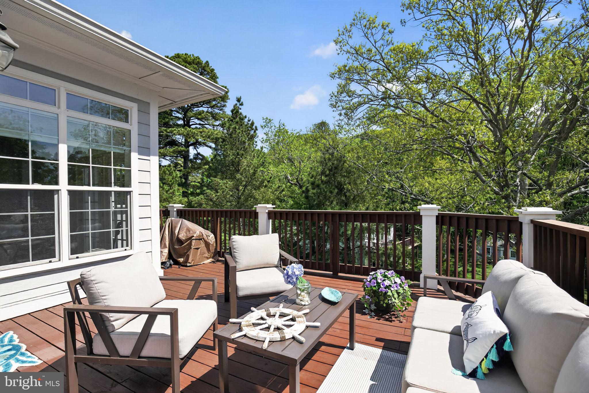 SOLOMONS LANDING - Residential