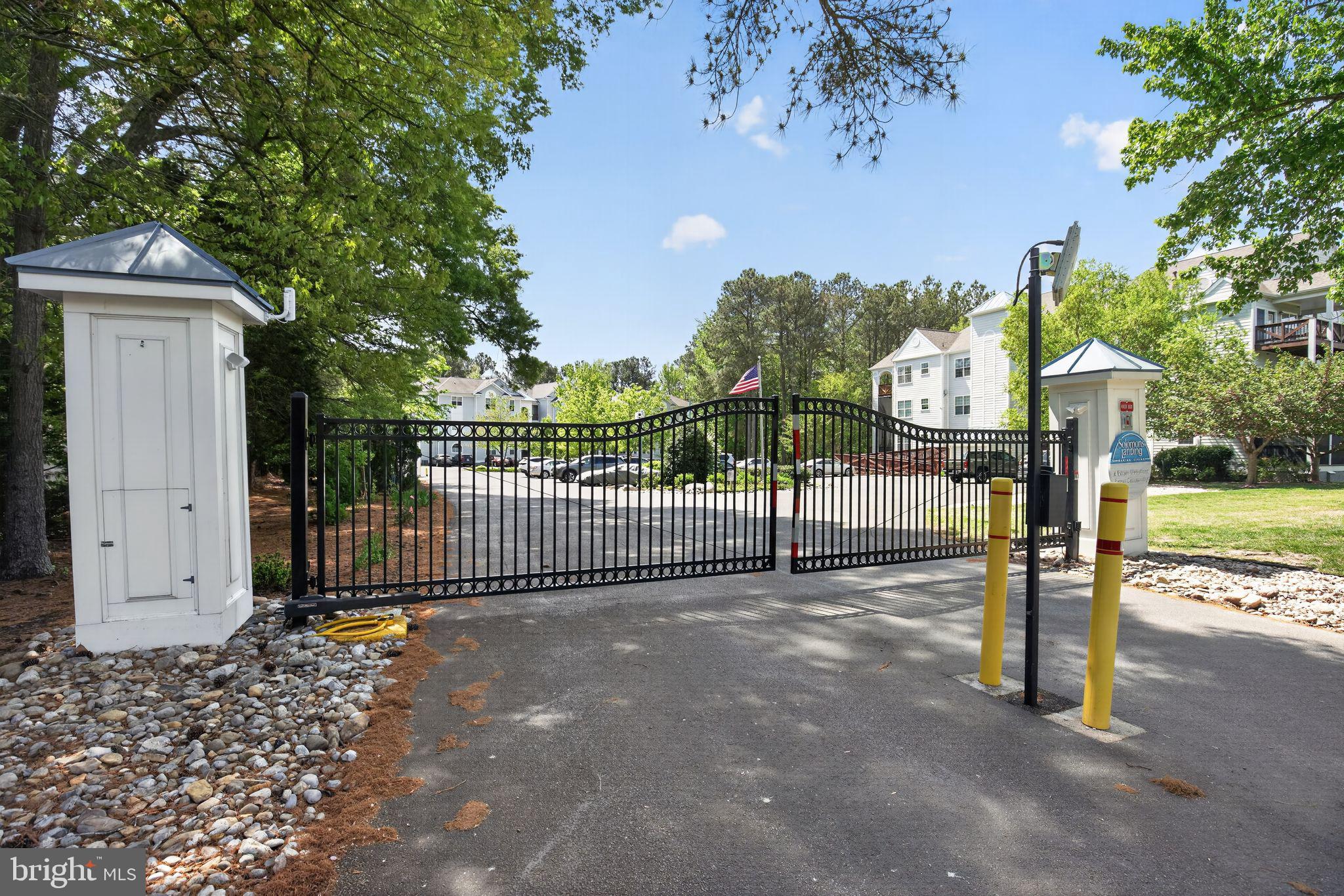 SOLOMONS LANDING - Residential