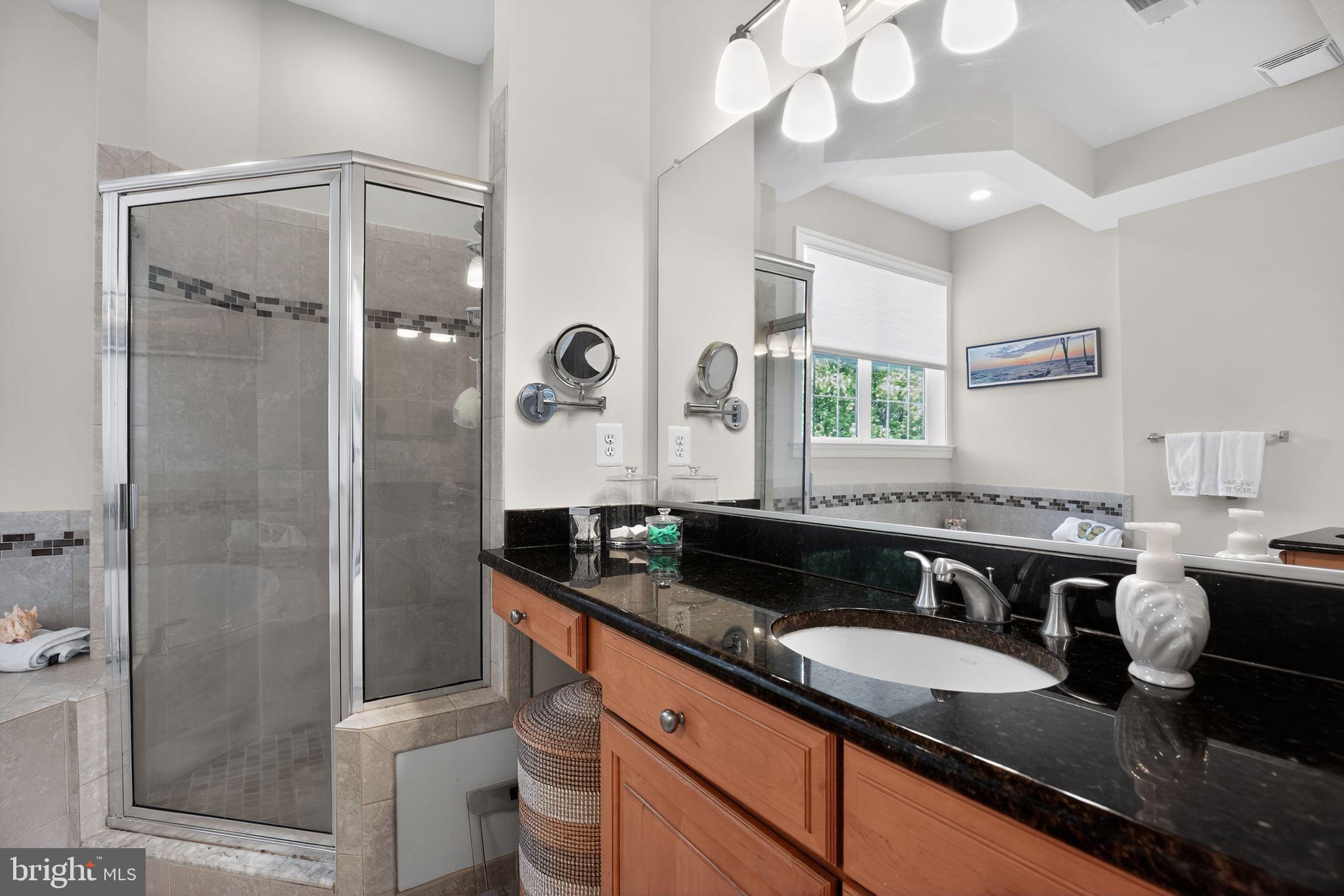 SOLOMONS LANDING - Residential