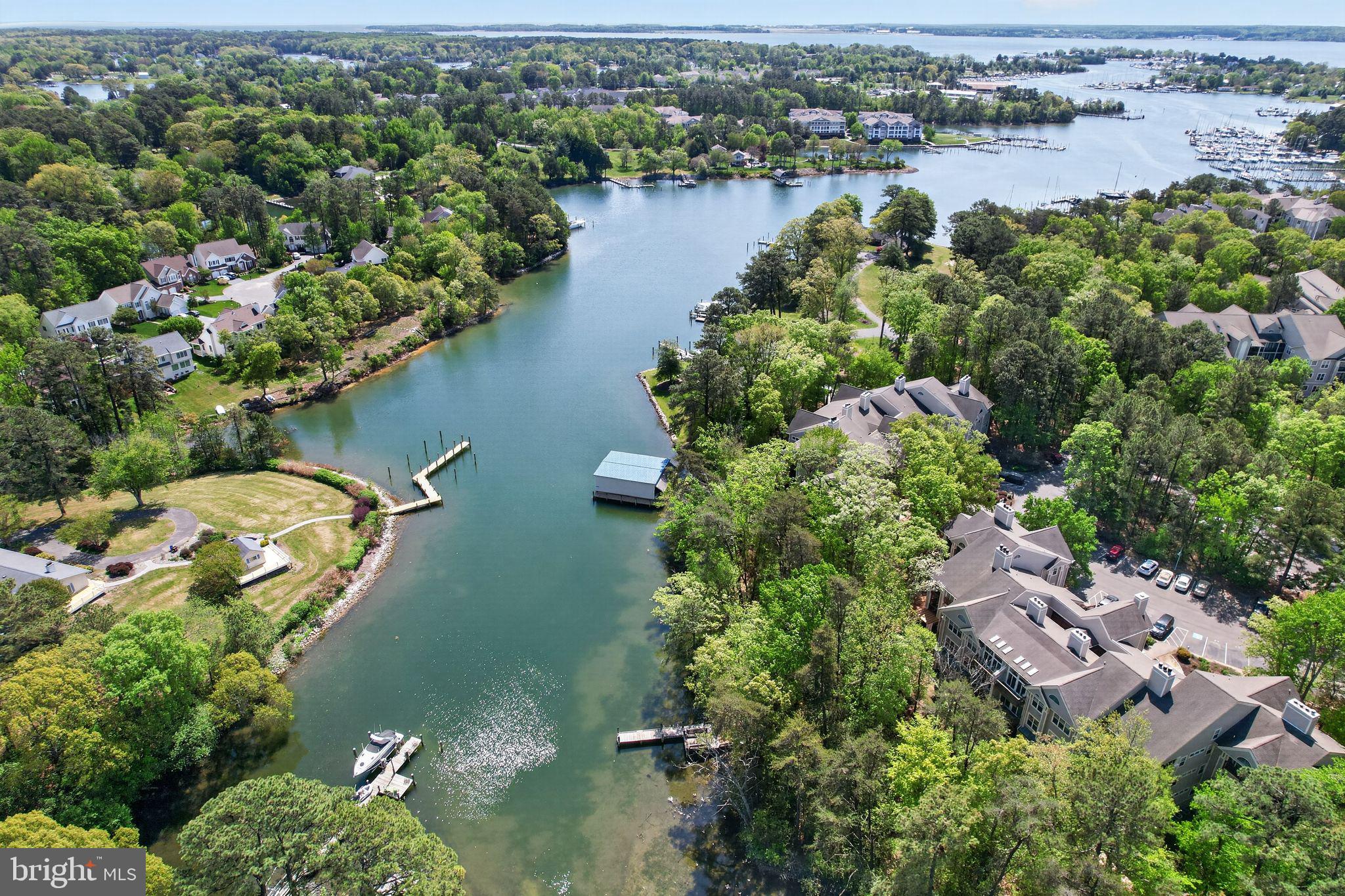 SOLOMONS LANDING - Residential