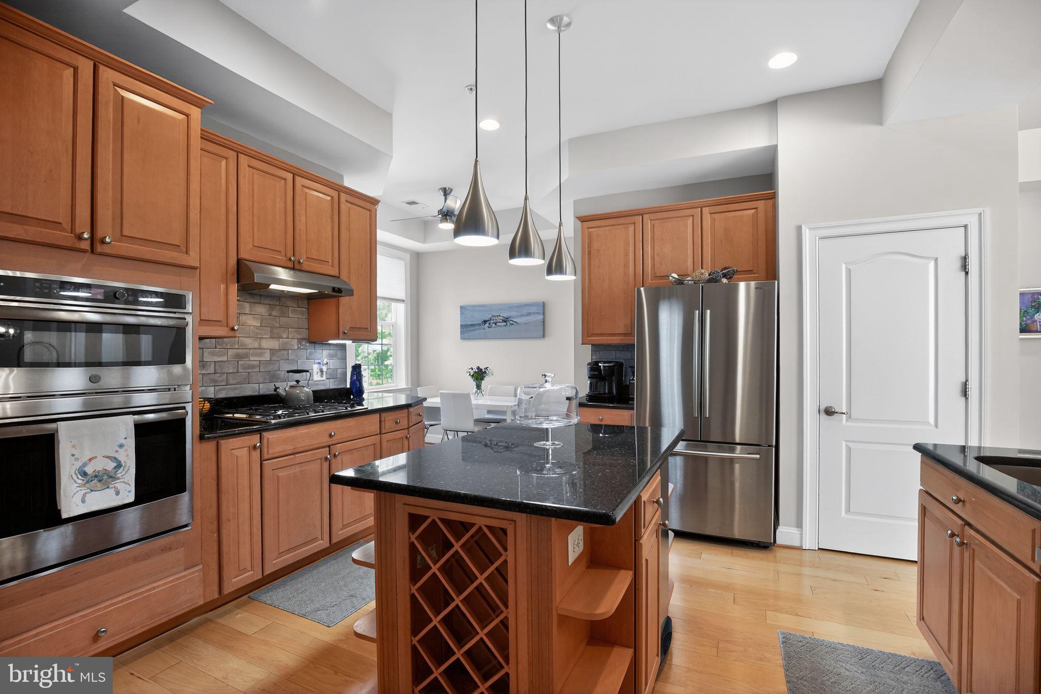 SOLOMONS LANDING - Residential