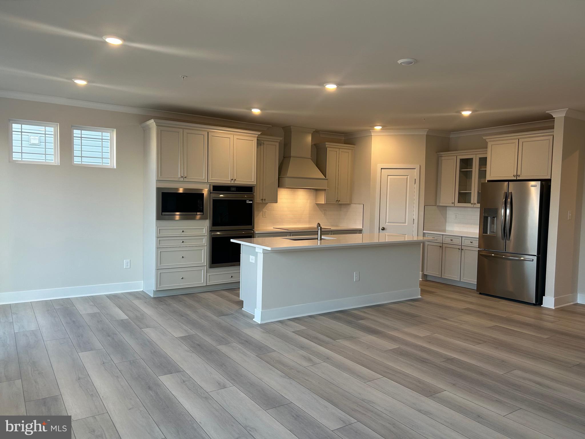 ST CHARLES - Residential