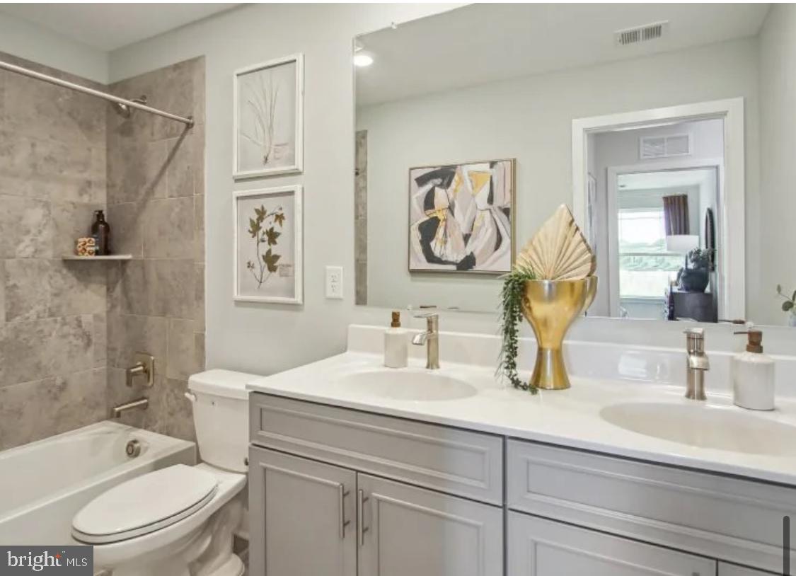 ST CHARLES - Residential