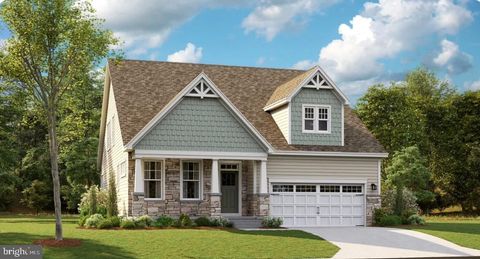 Photo of 5377 Canyonlands St, WHITE PLAINS, MD 20695 (MLS # MDCH2048708) Photo of 5377 Canyonlands St, WHITE PLAINS, MD 20695 (MLS # MDCH2048708)