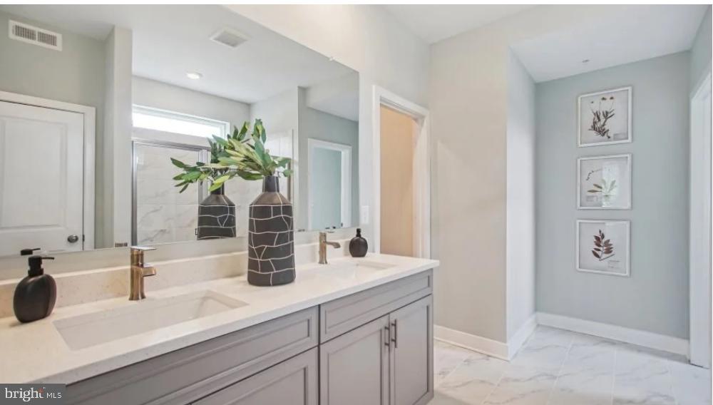 ST CHARLES - Residential