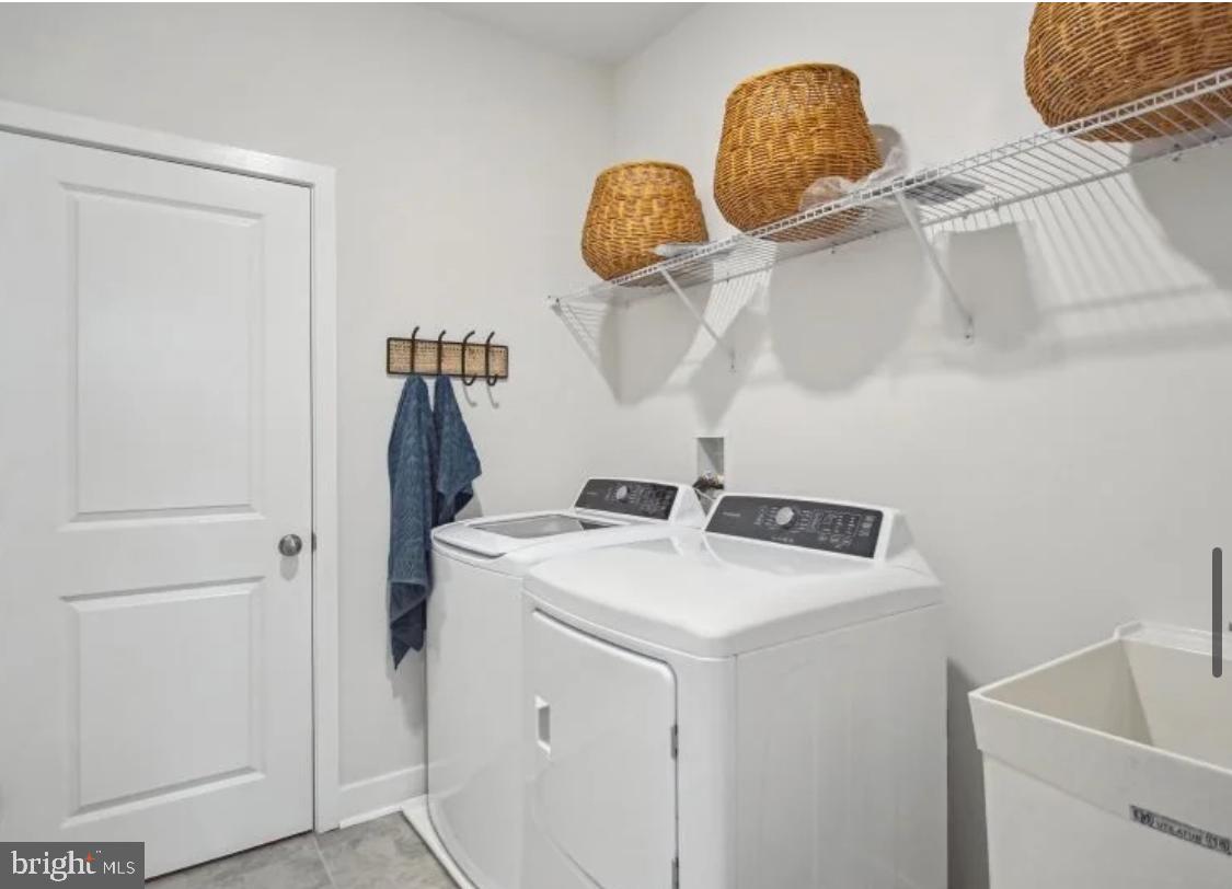 ST CHARLES - Residential