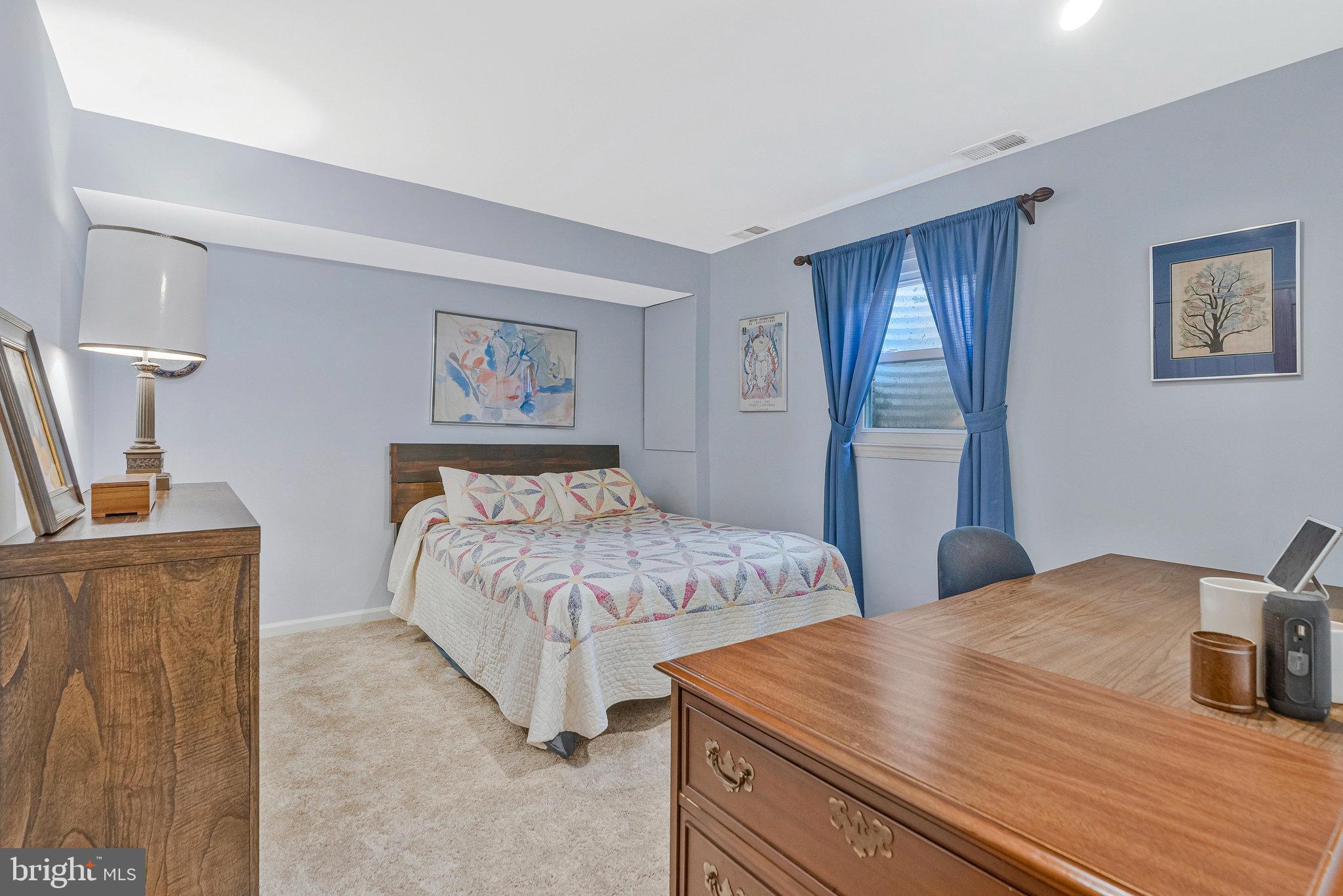 OLD DOMINION SQUARE - Residential