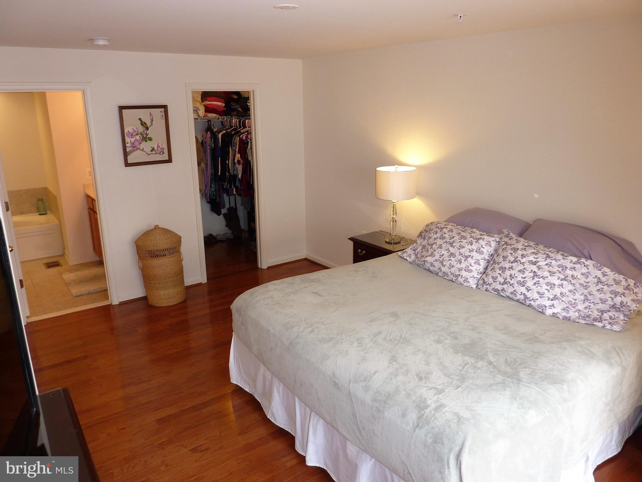 MARKET CENTER CONDOMINIUM - Residential