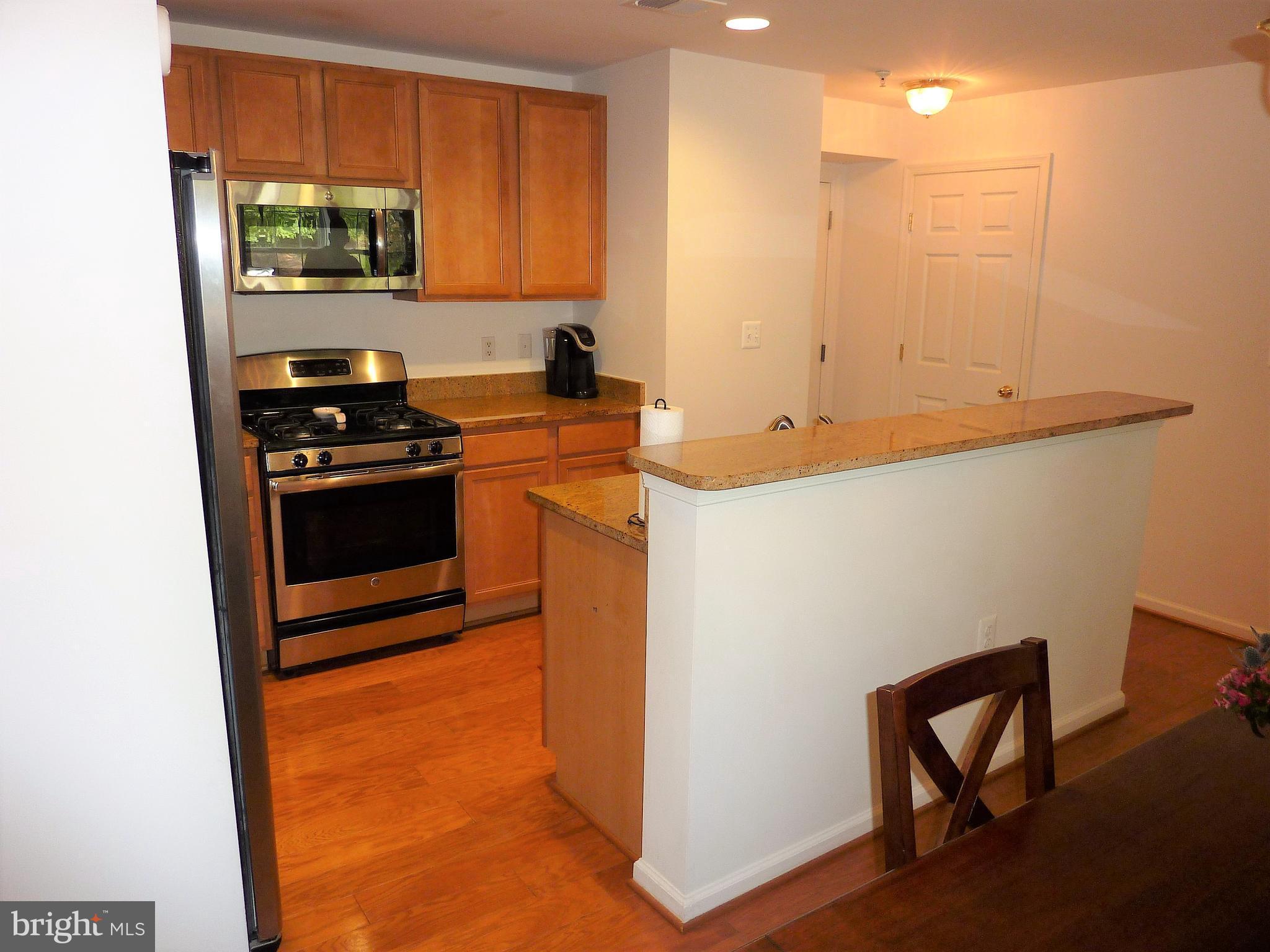 MARKET CENTER CONDOMINIUM - Residential