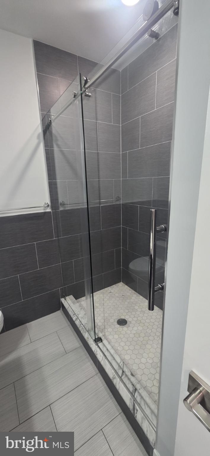 NORRIS SQUARE - Residential Lease