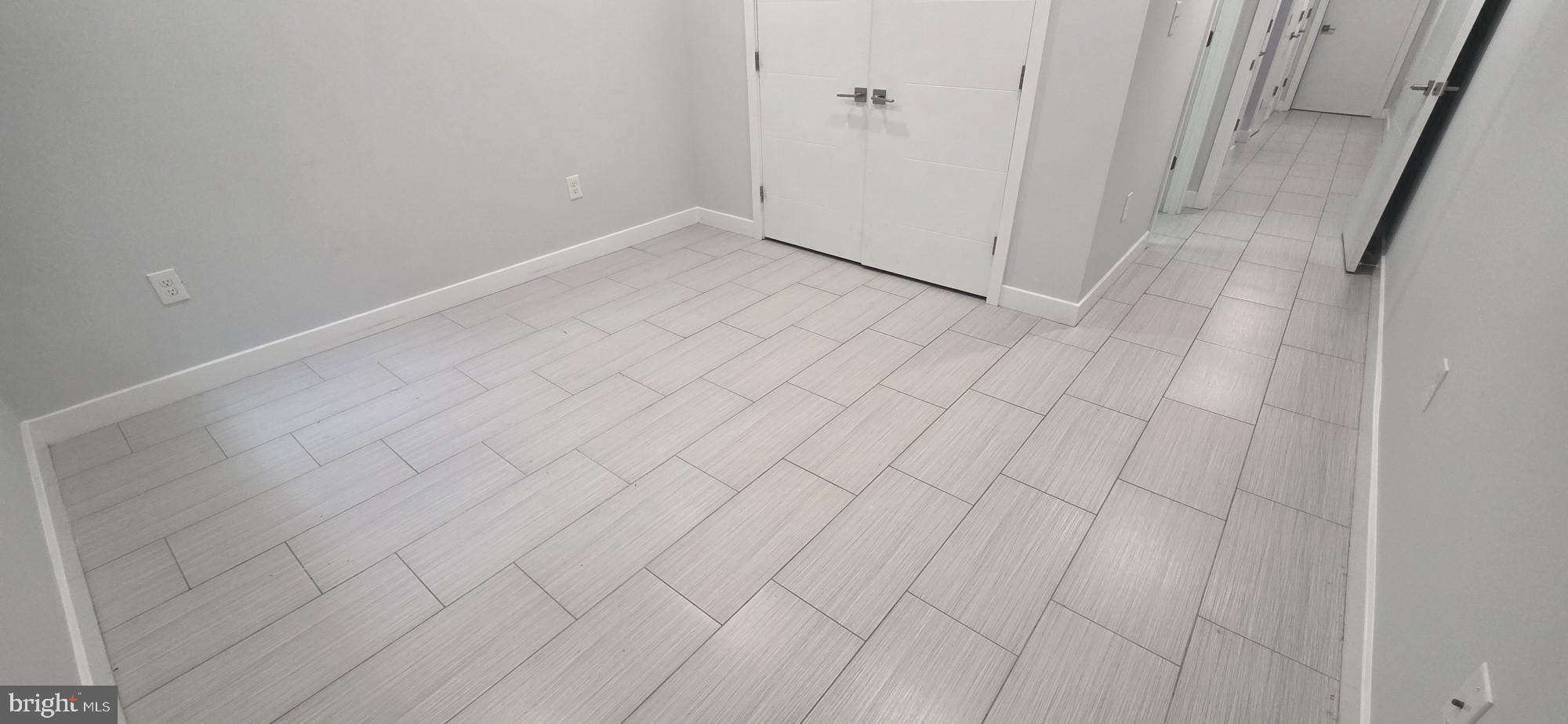 NORRIS SQUARE - Residential Lease