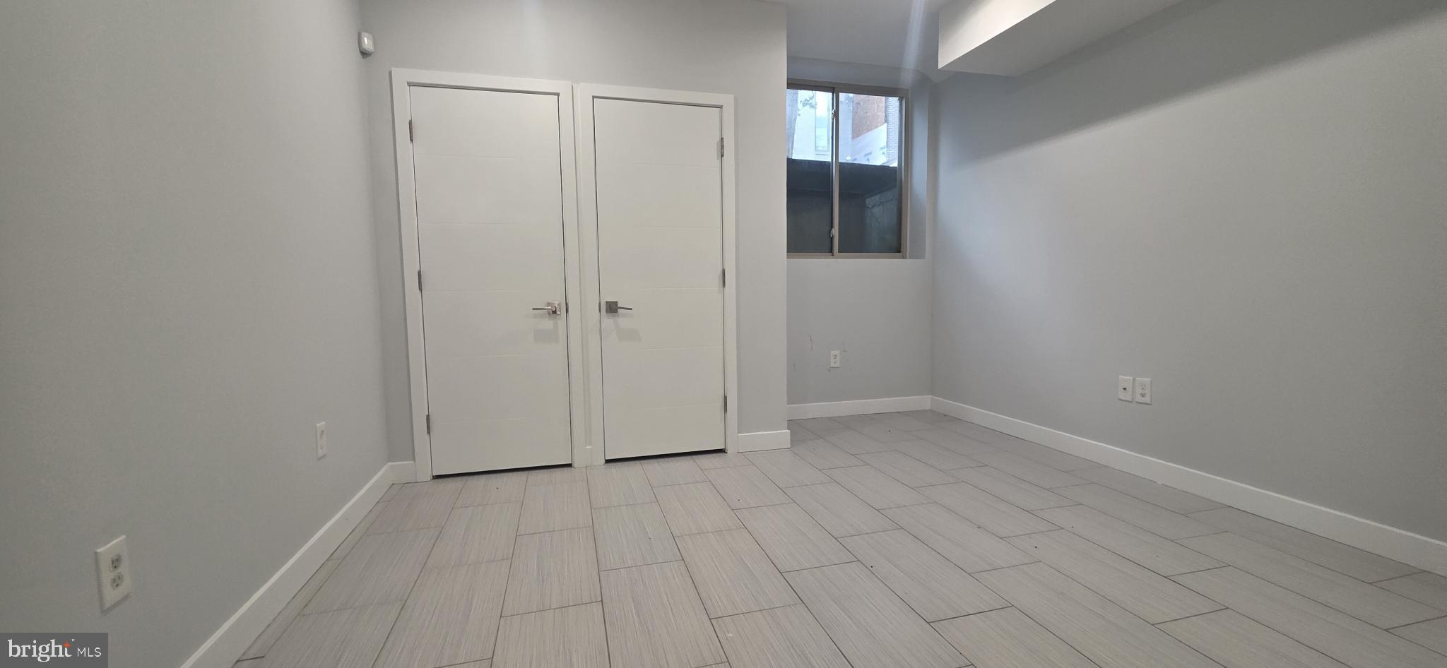 NORRIS SQUARE - Residential Lease