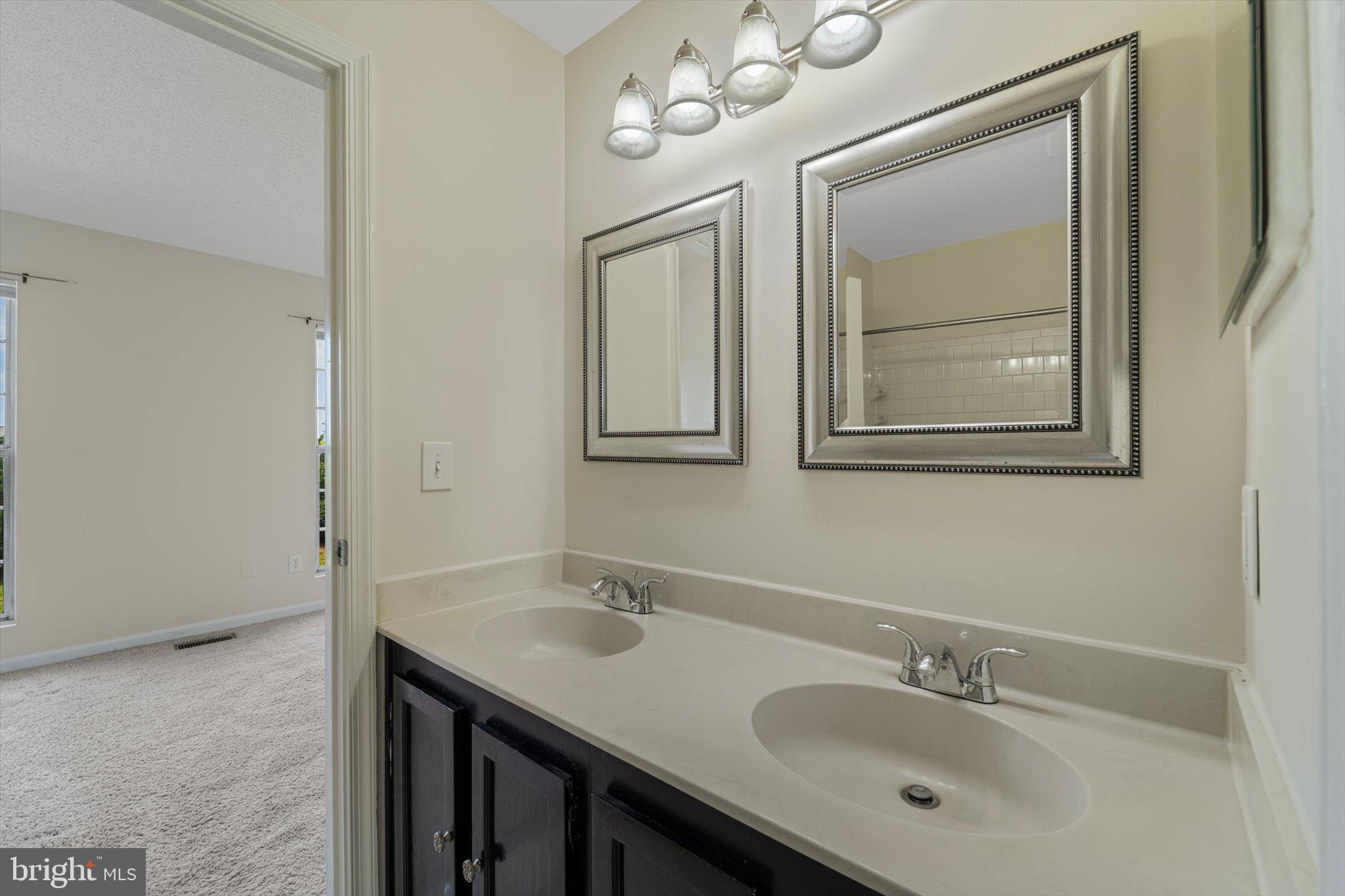 HIGHLAND MEWS - Residential