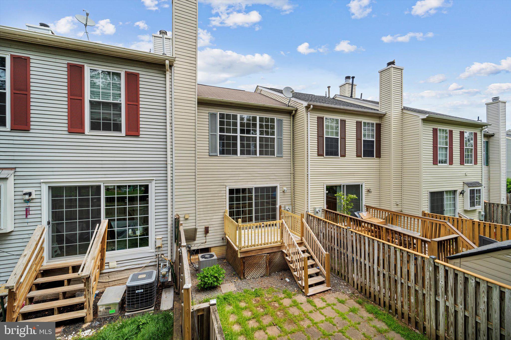 HIGHLAND MEWS - Residential