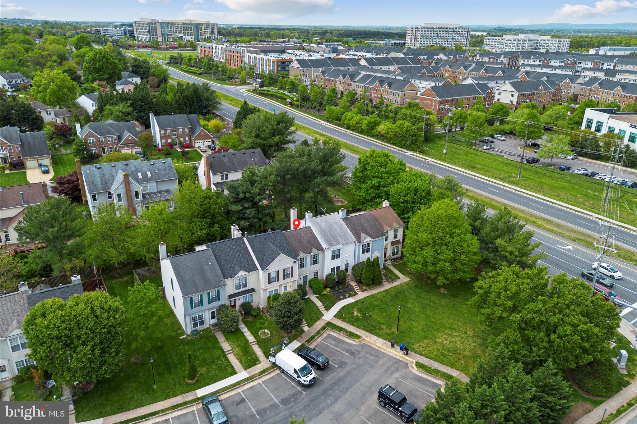 HIGHLAND MEWS - Residential