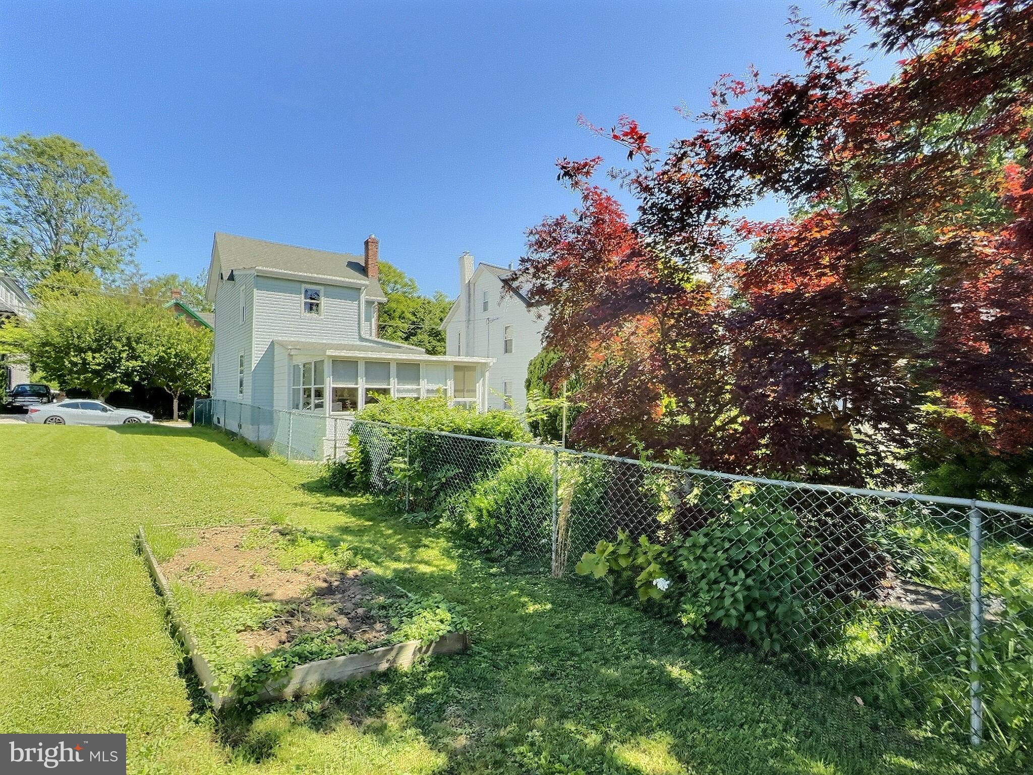 KENNETT SQ BORO - Residential