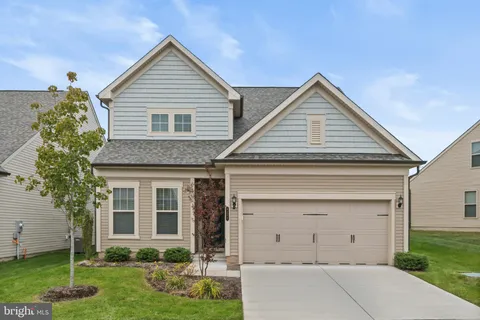 6266 Zinnia Lane, Haymarket, VA MLS: VAPW2106844