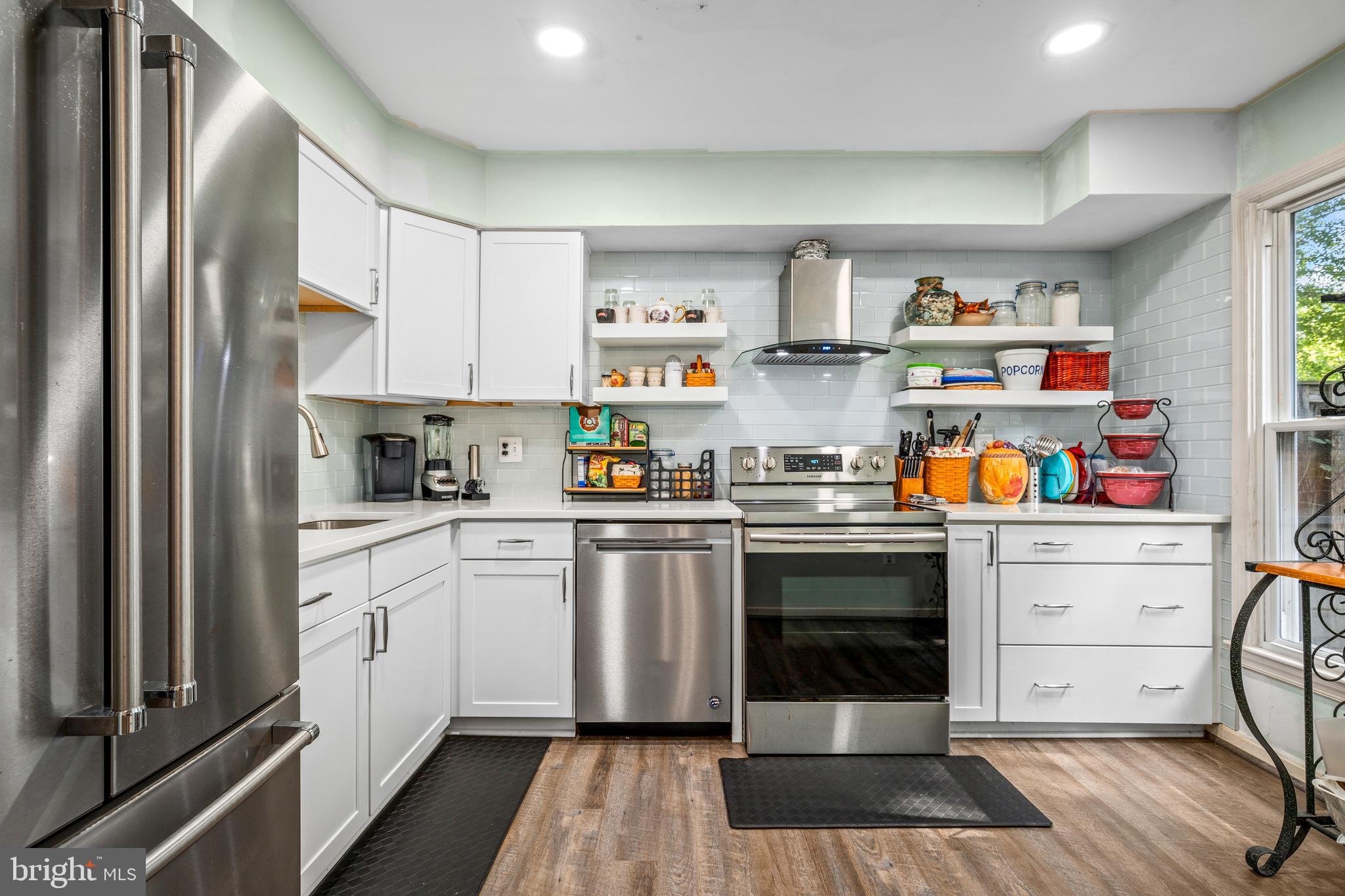 EVERGREEN ESTATES - Residential