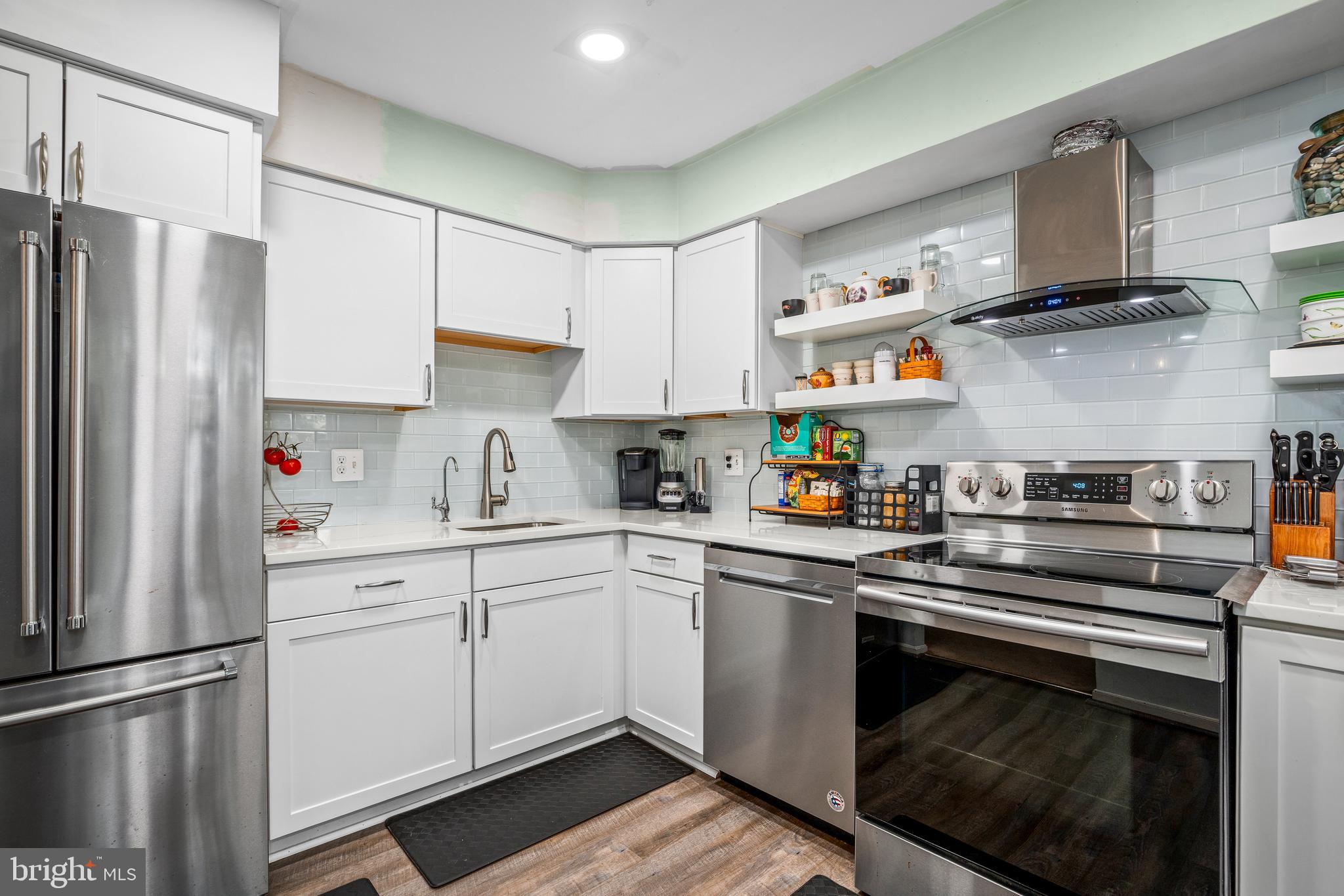 EVERGREEN ESTATES - Residential