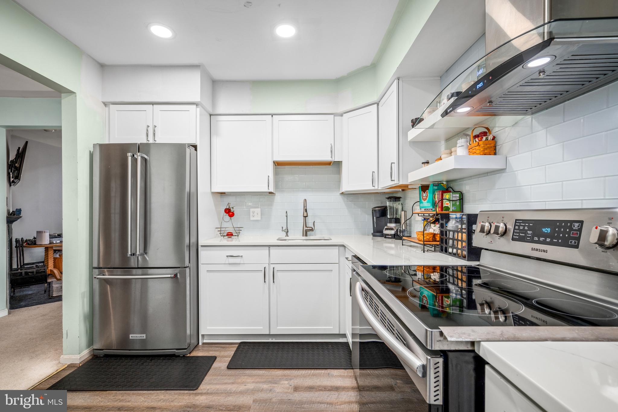 EVERGREEN ESTATES - Residential