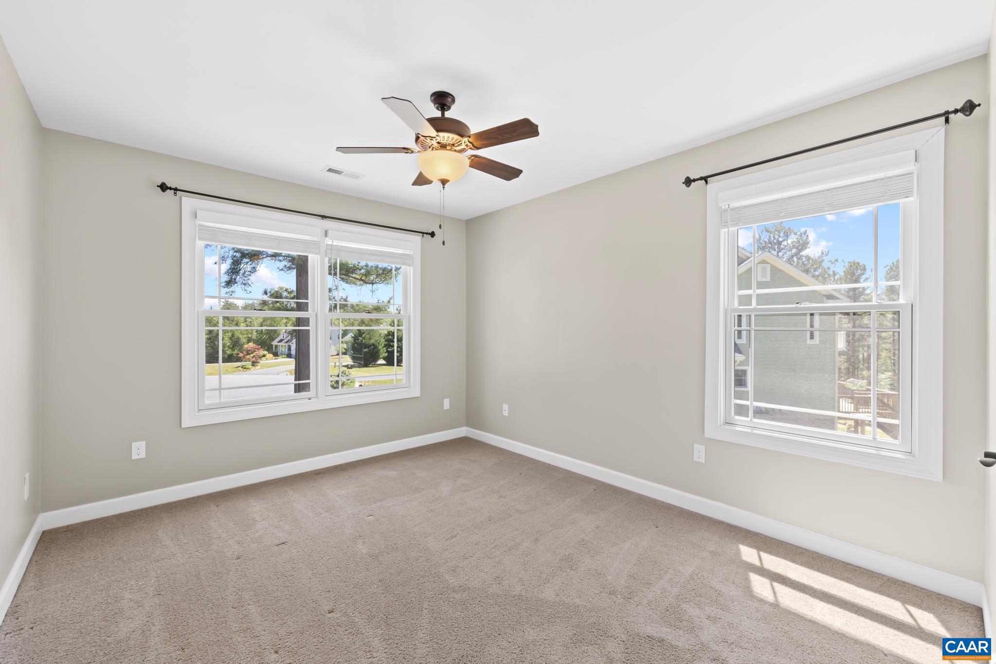 TWO RIVERS - Residential