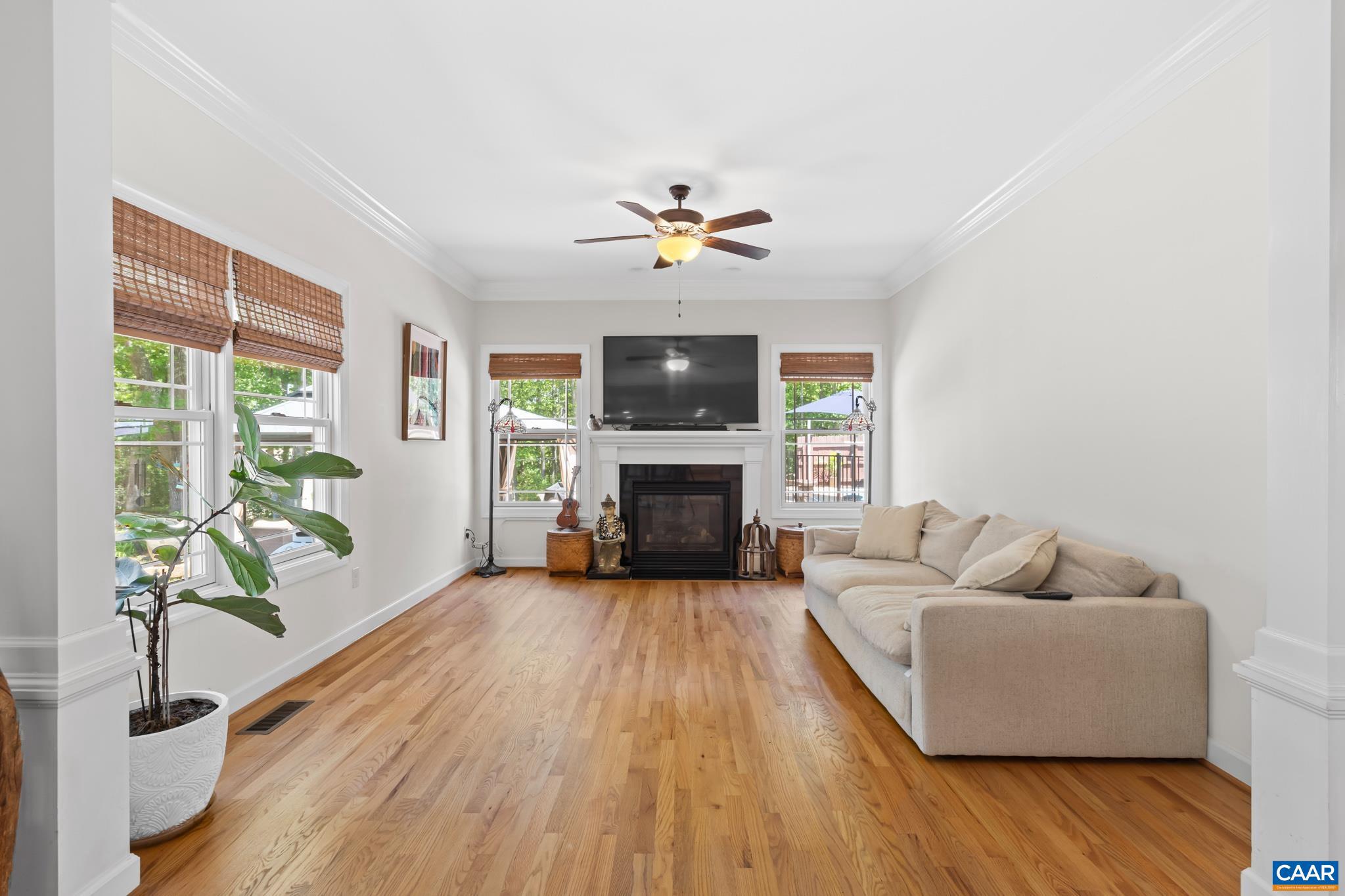 TWO RIVERS - Residential