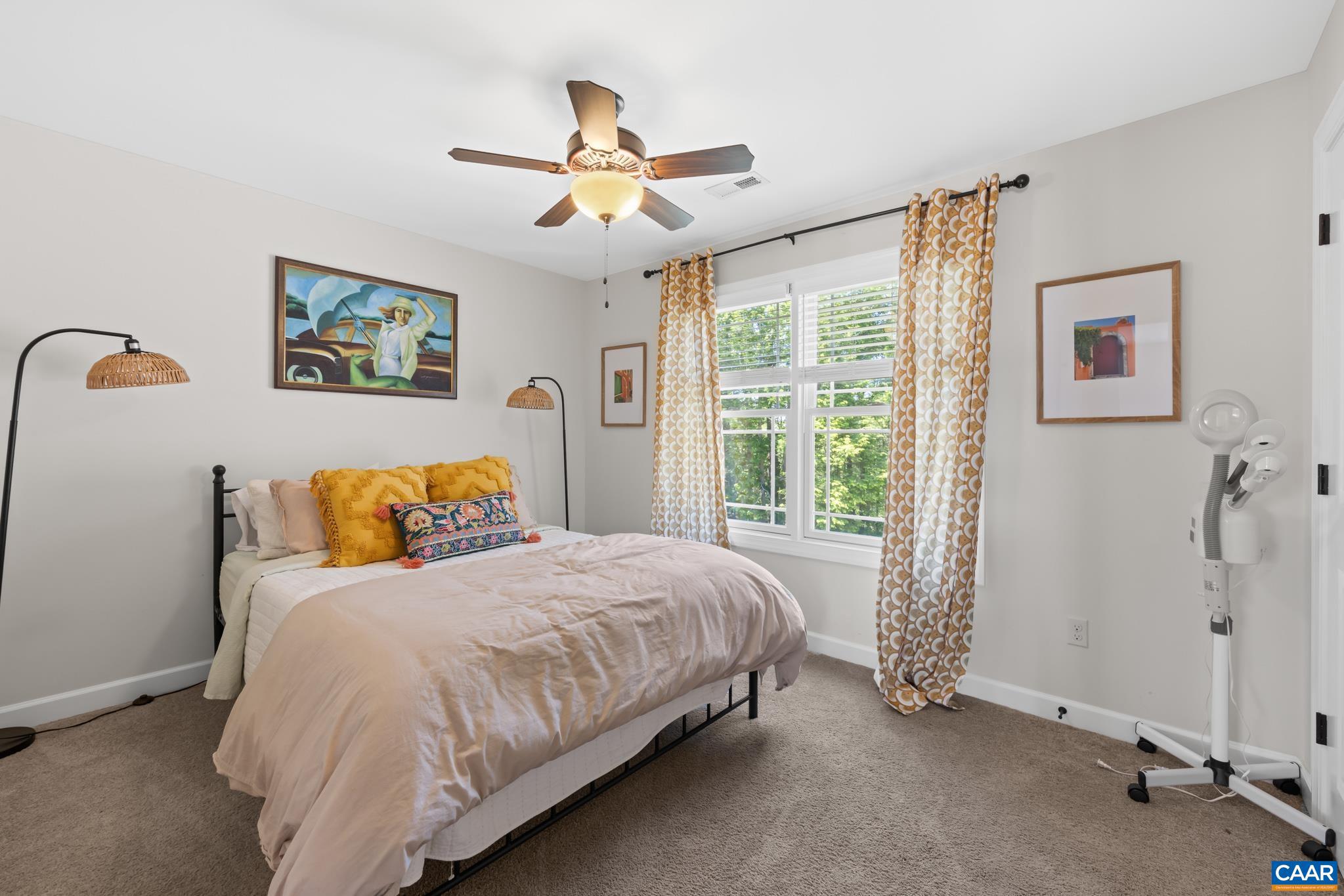 TWO RIVERS - Residential