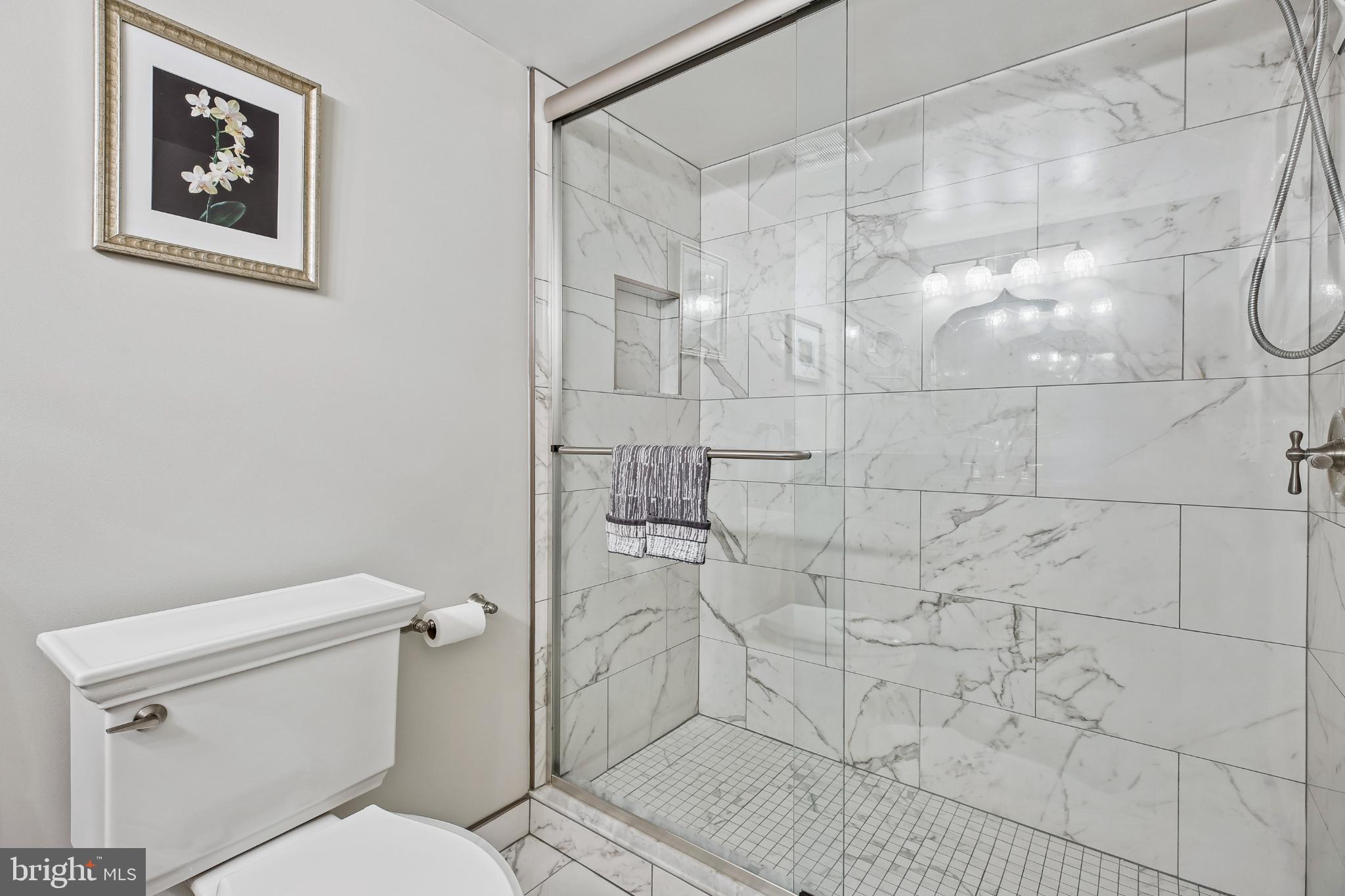 SUMNER VILLAGE - Residential