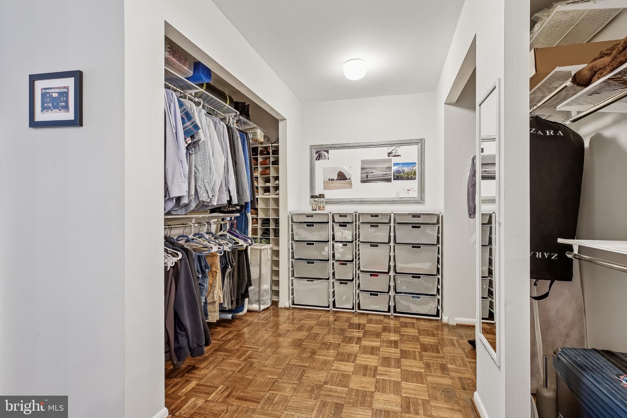 SUMNER VILLAGE - Residential