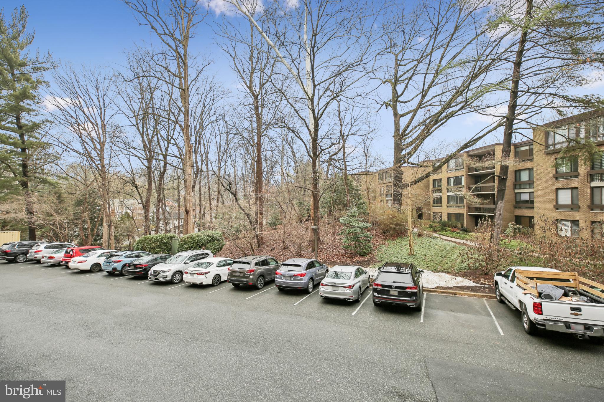 SUMNER VILLAGE - Residential