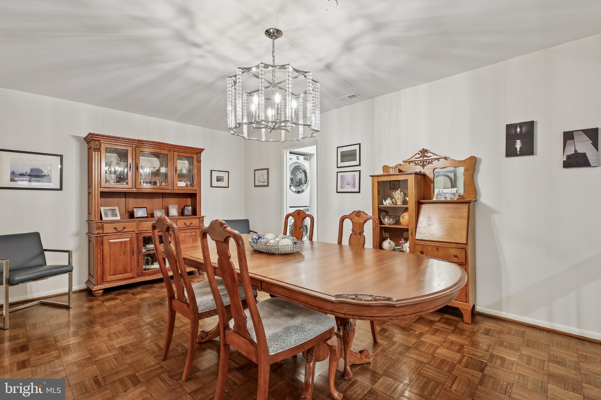 SUMNER VILLAGE - Residential