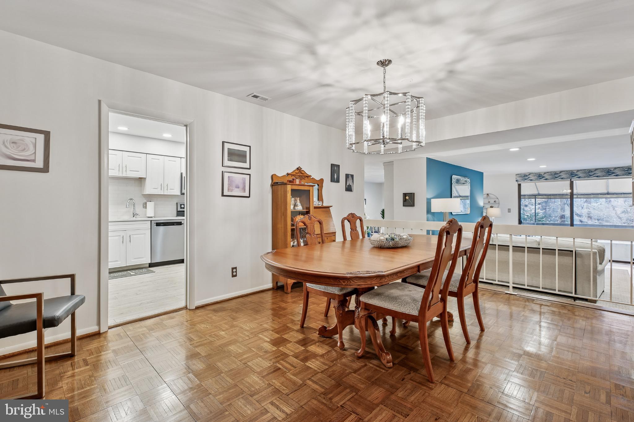 SUMNER VILLAGE - Residential