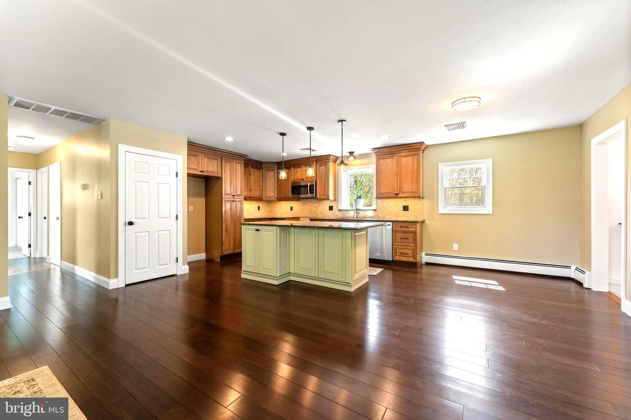 WINDING CREEK - Residential