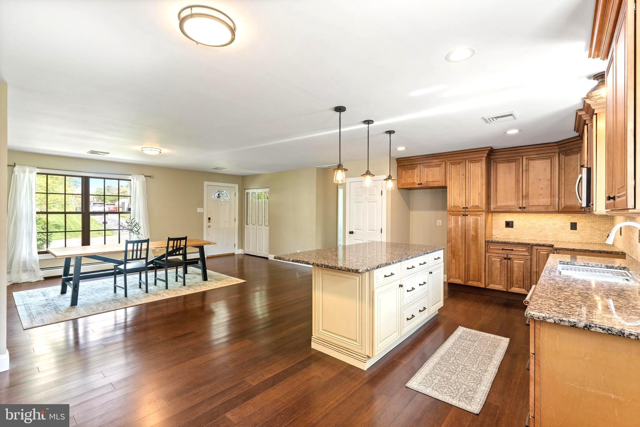 WINDING CREEK - Residential