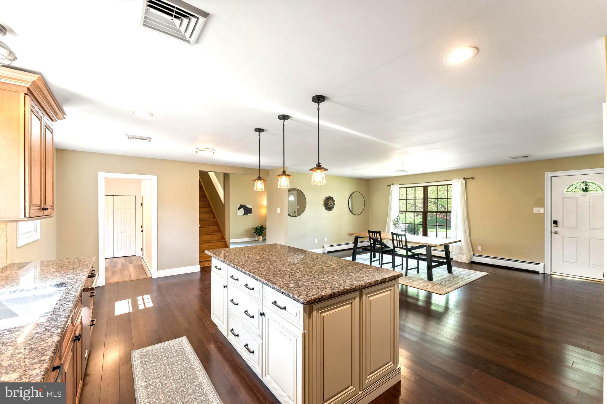 WINDING CREEK - Residential