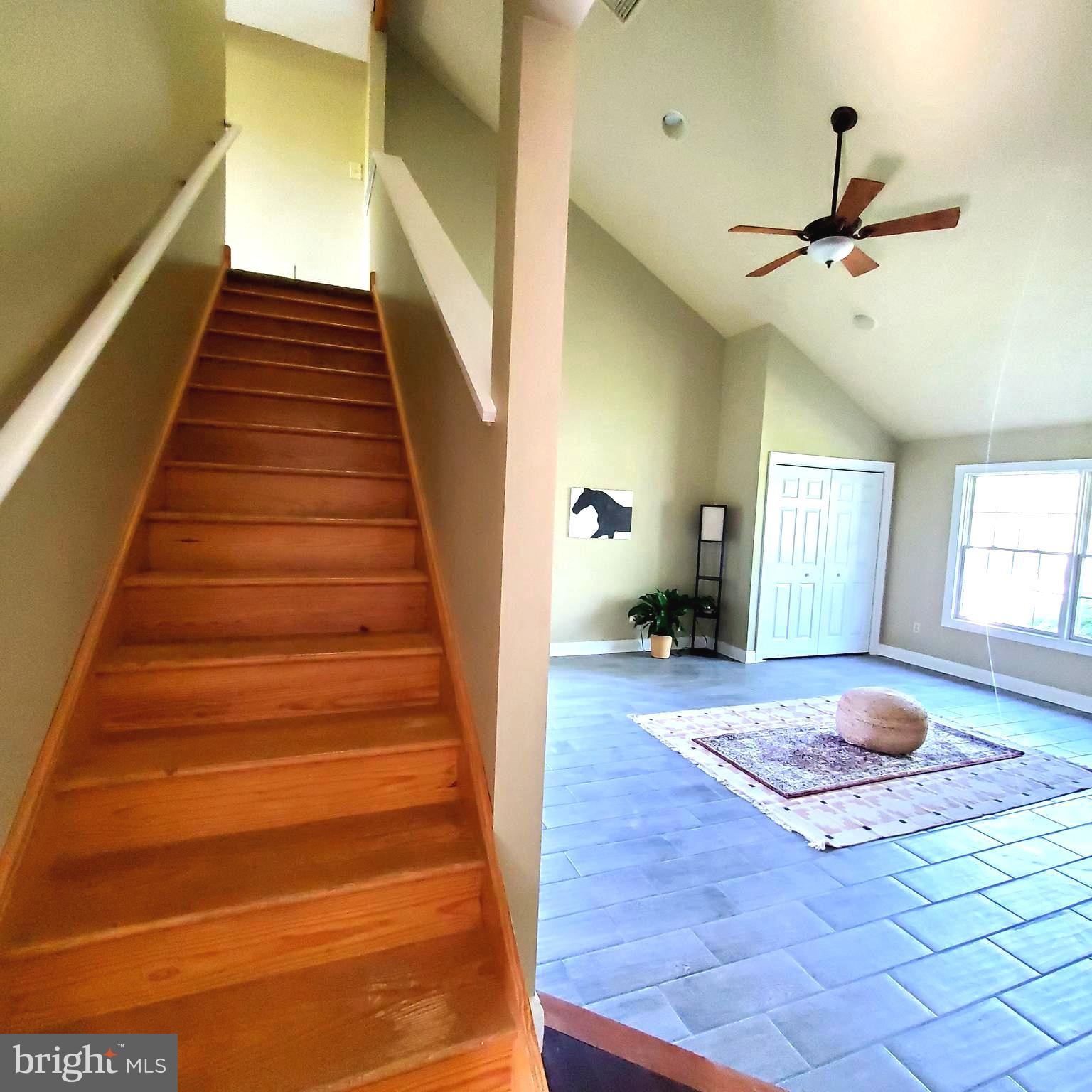 WINDING CREEK - Residential