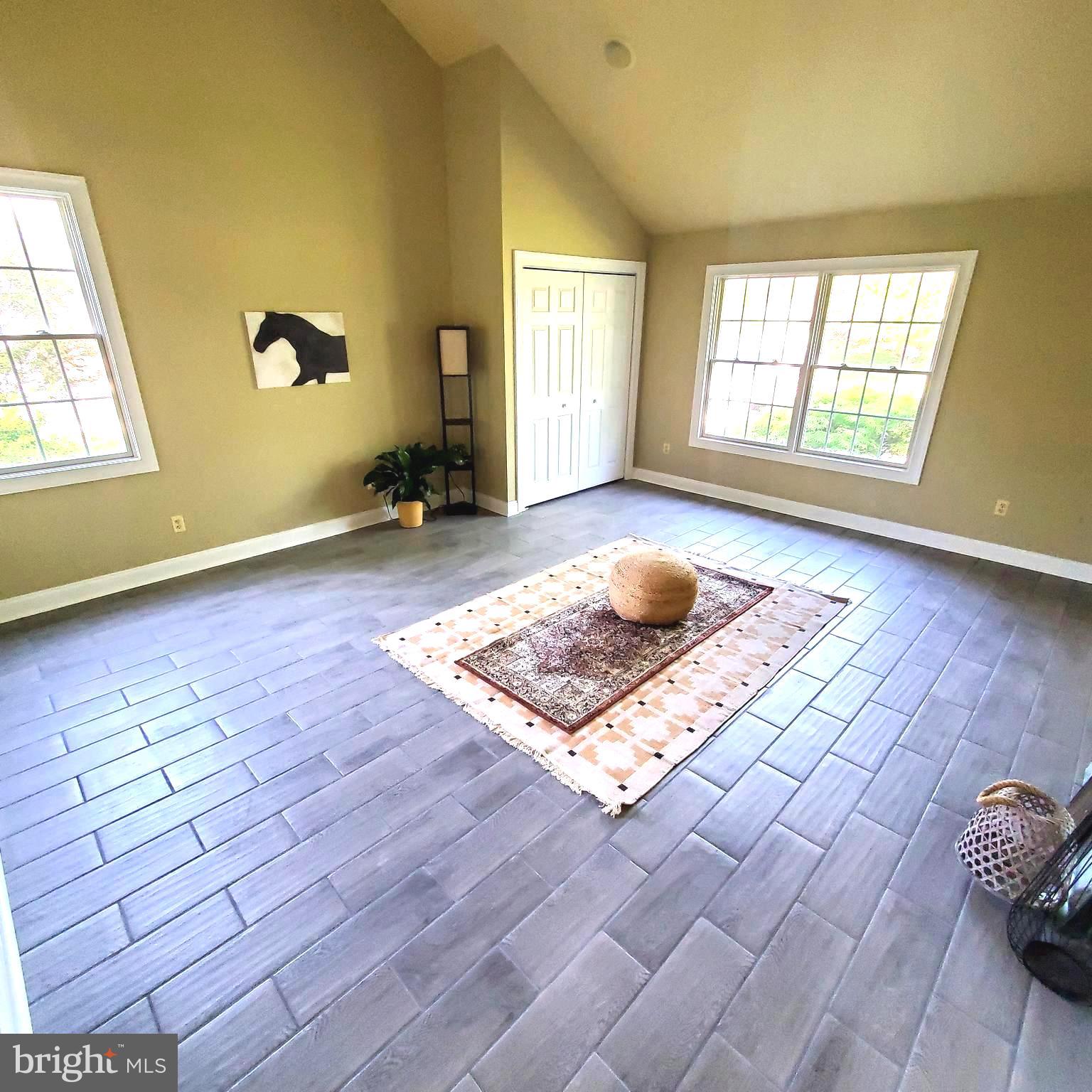 WINDING CREEK - Residential