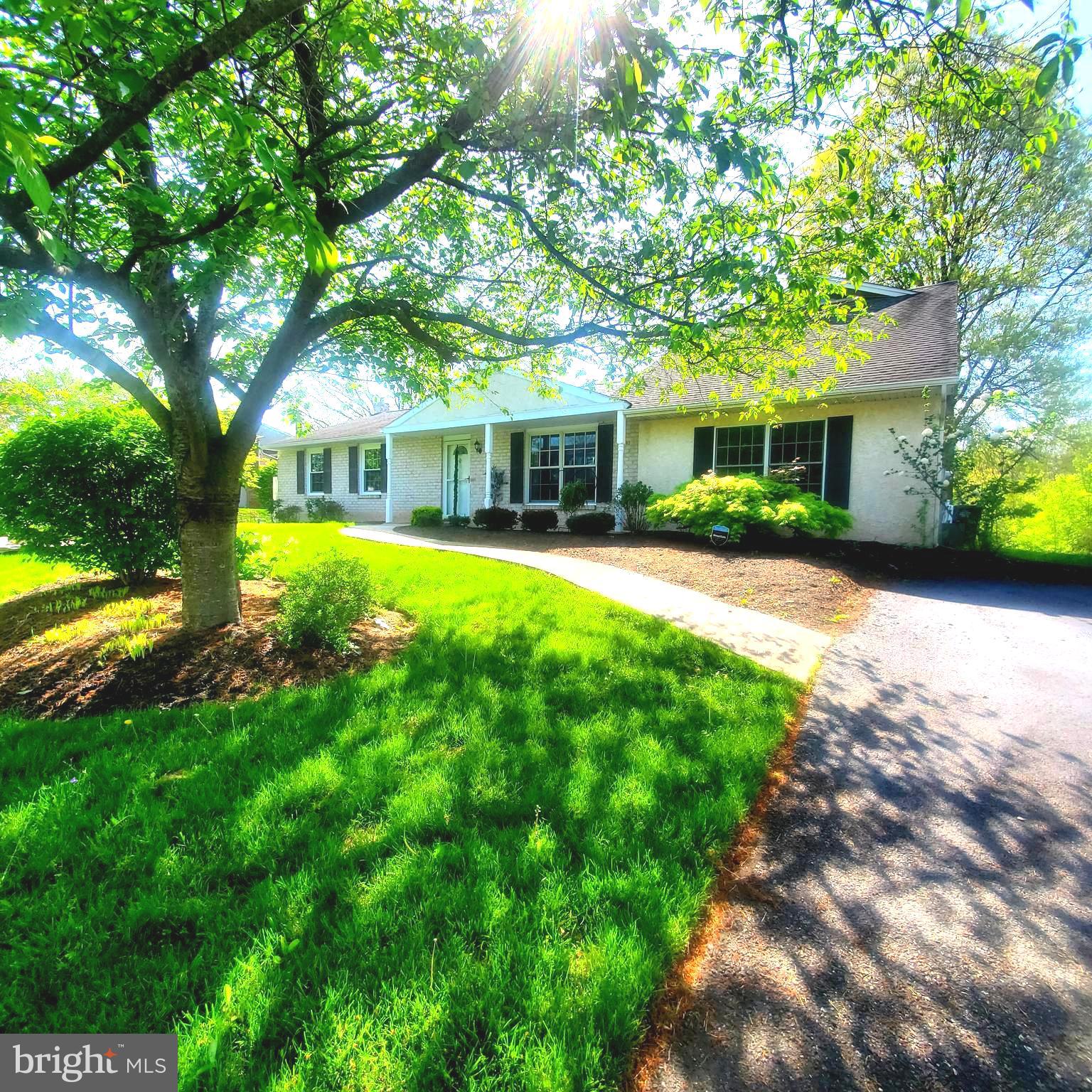 WINDING CREEK - Residential