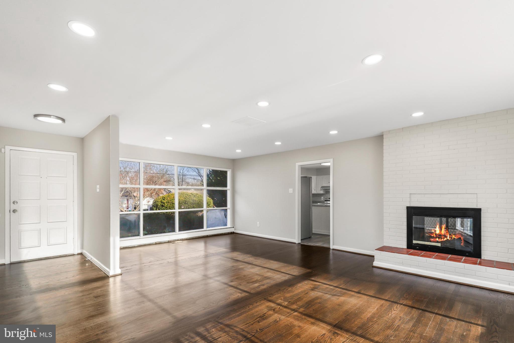 LIBERIA - Residential