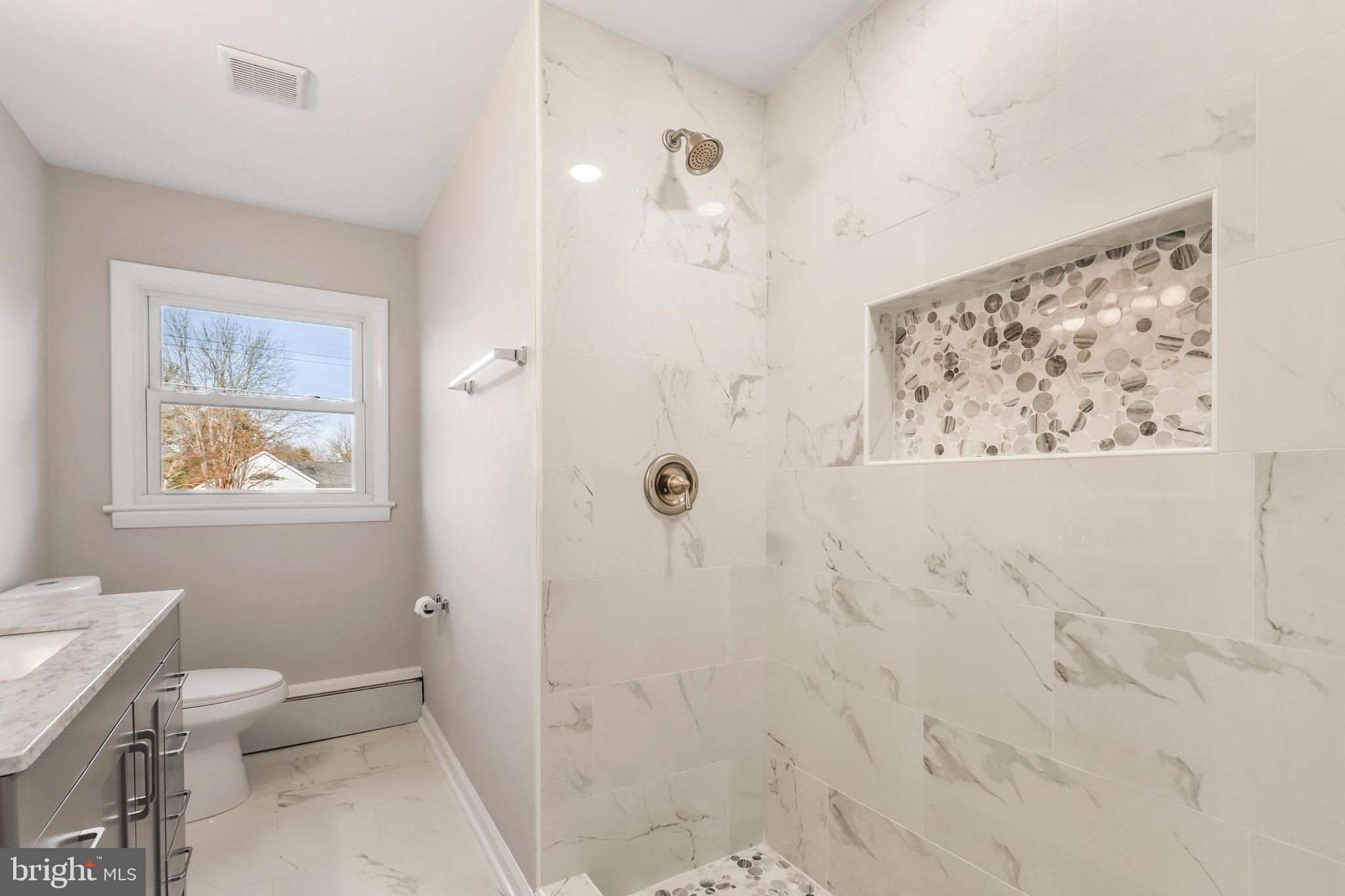 LIBERIA - Residential