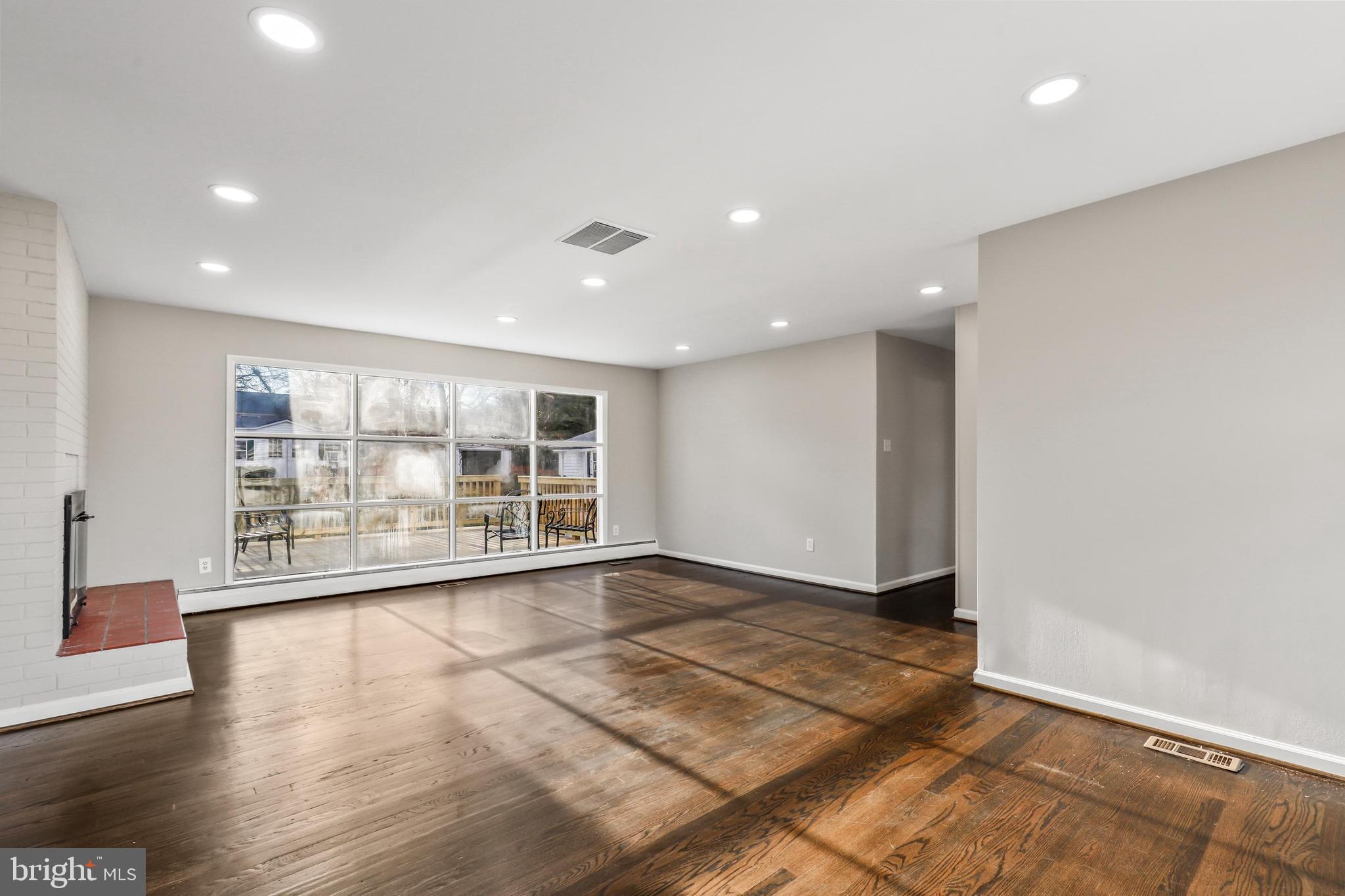 LIBERIA - Residential