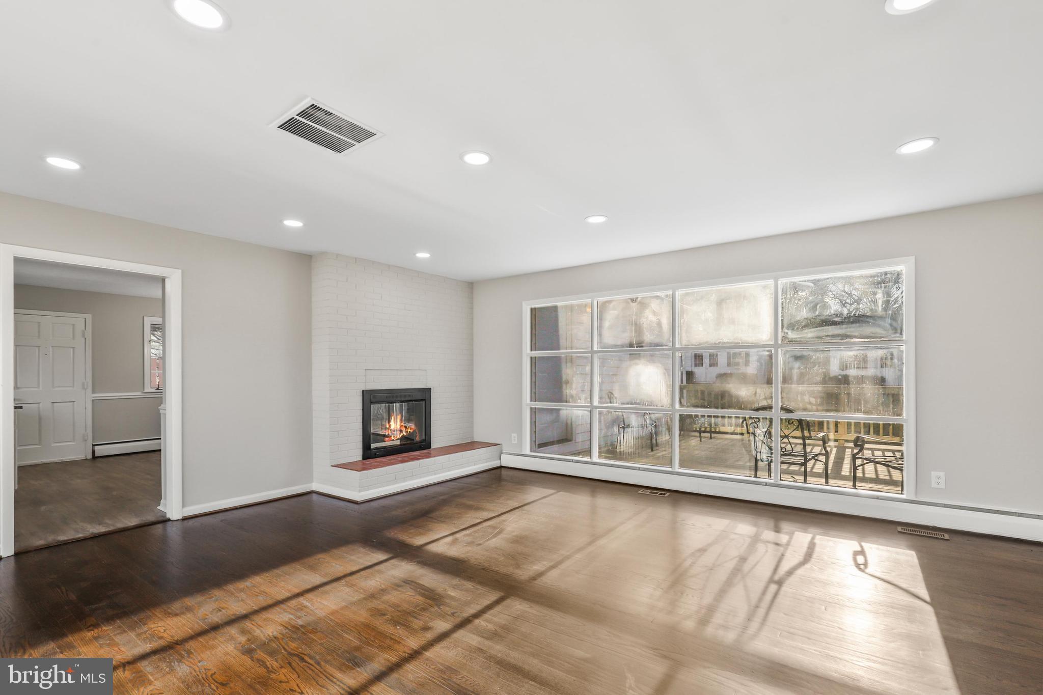 LIBERIA - Residential