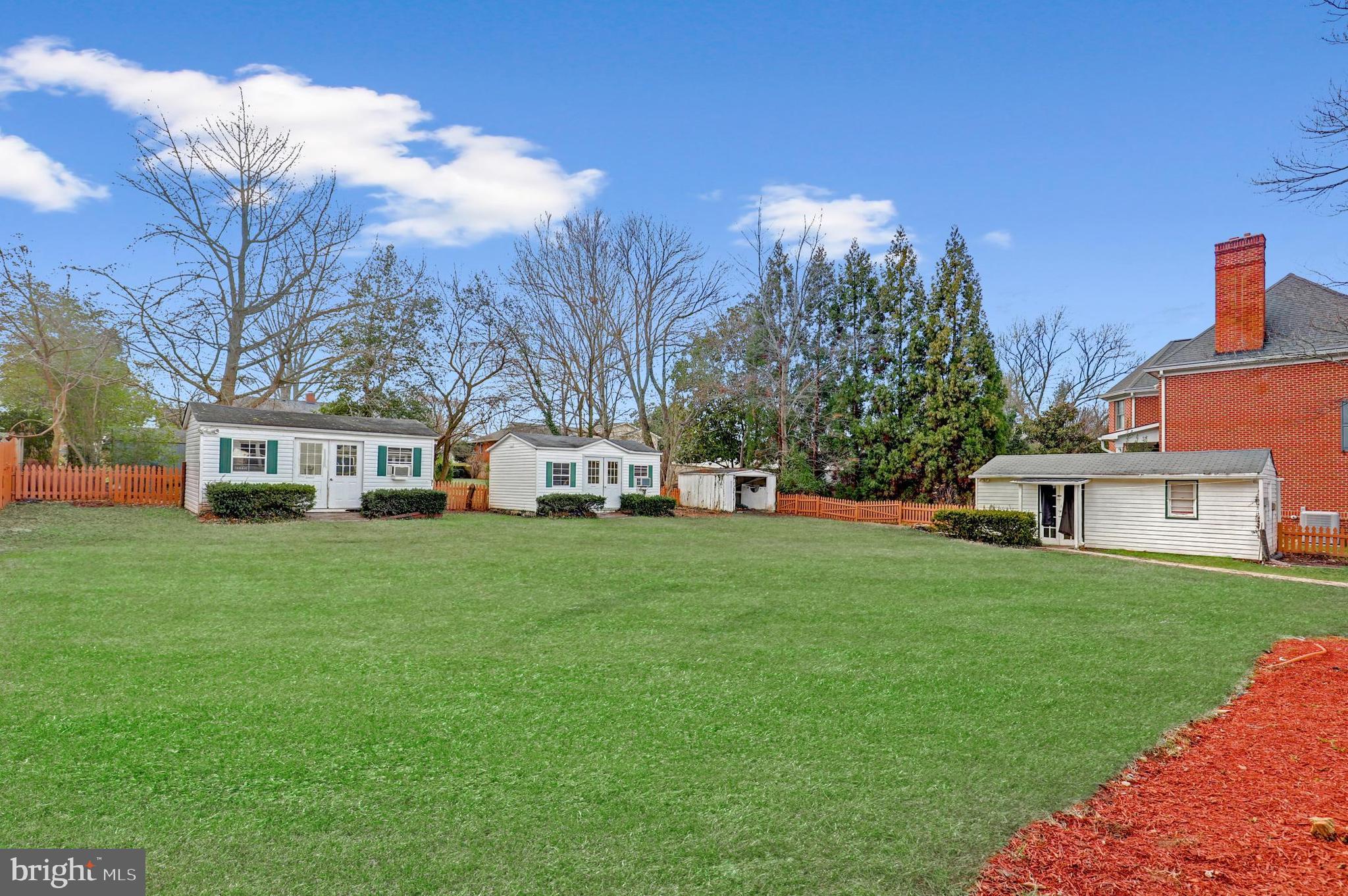 LIBERIA - Residential