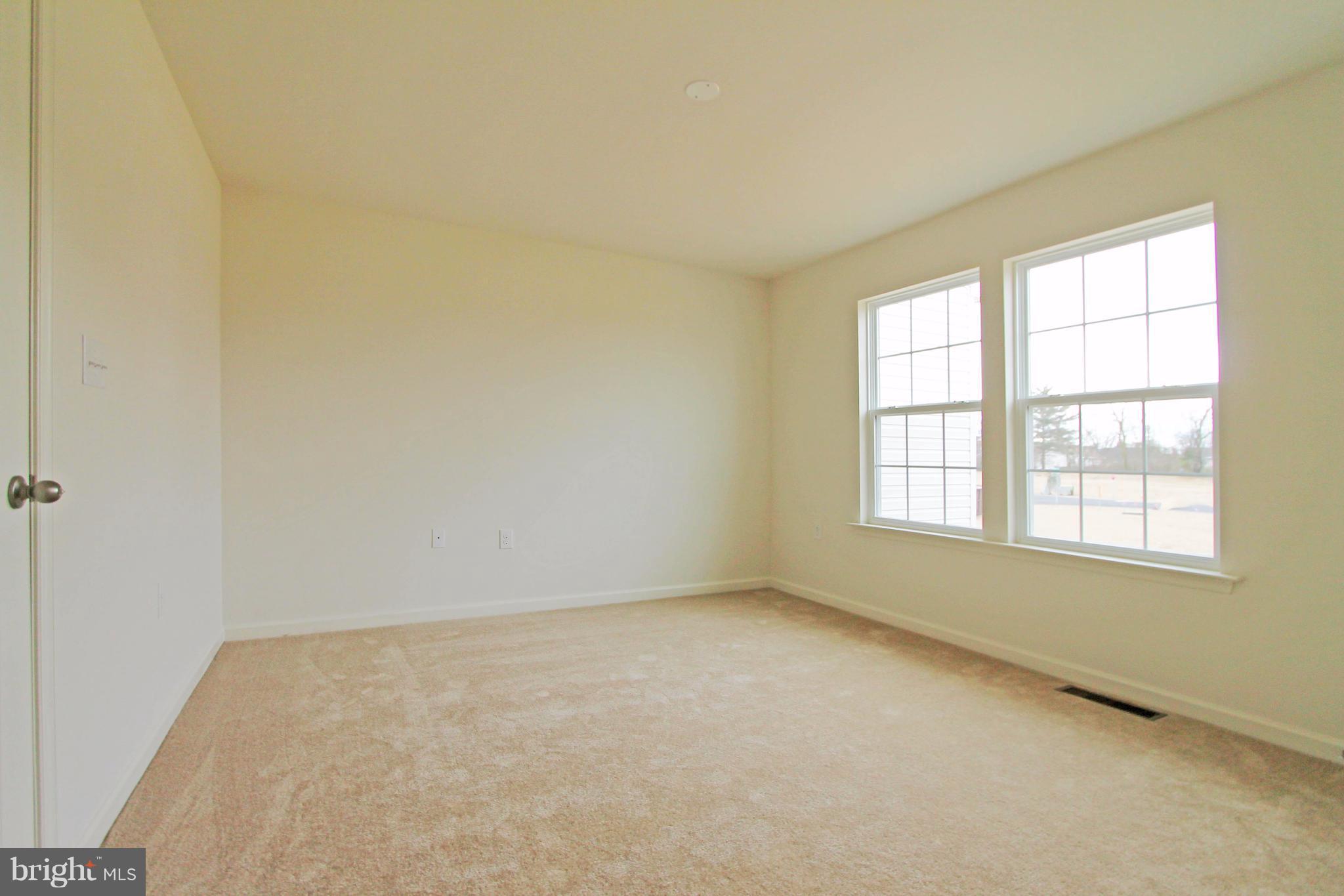 MCCAULEY CROSSING - Residential